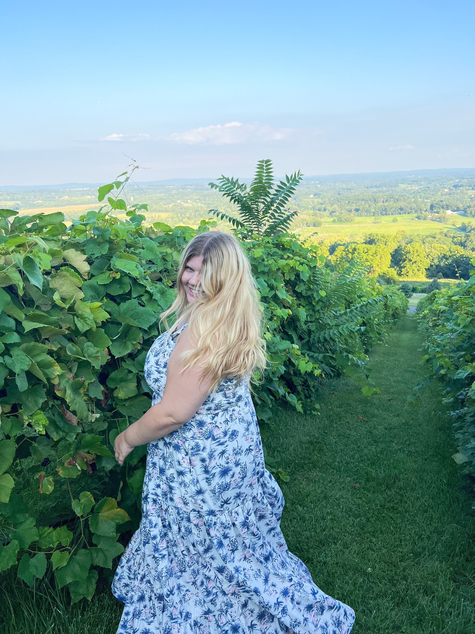 Winery outfit | winery inspo | vineyard out | abercrombie | abercrombie and fitch | abercrombie dress | coastal grandmother style | coastal grandmother dress 

#LTKunder50 #LTKsalealert #LTKcurves