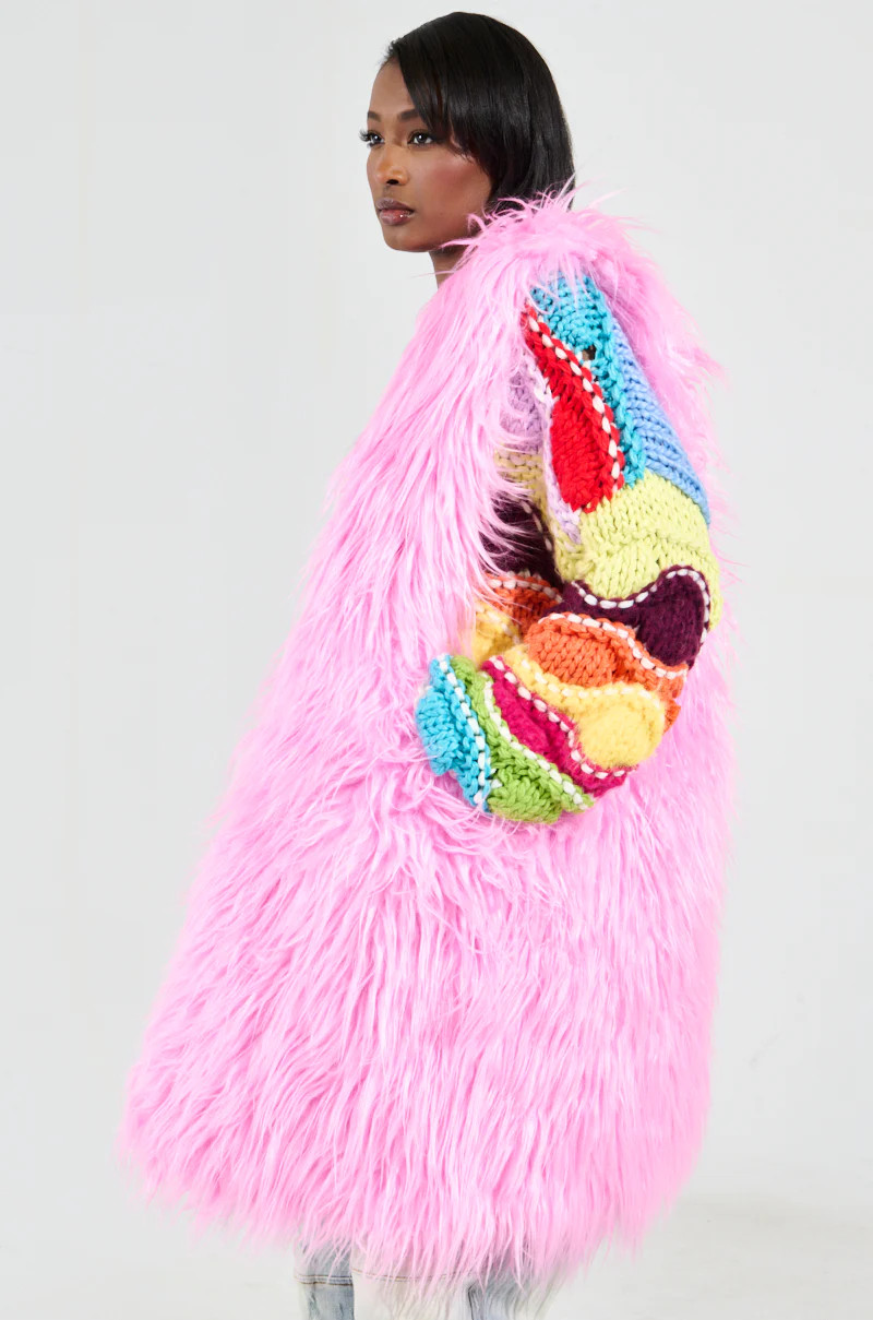 I LOVE YOU FAUX FUR OVERSIZED TOTE | AKIRA