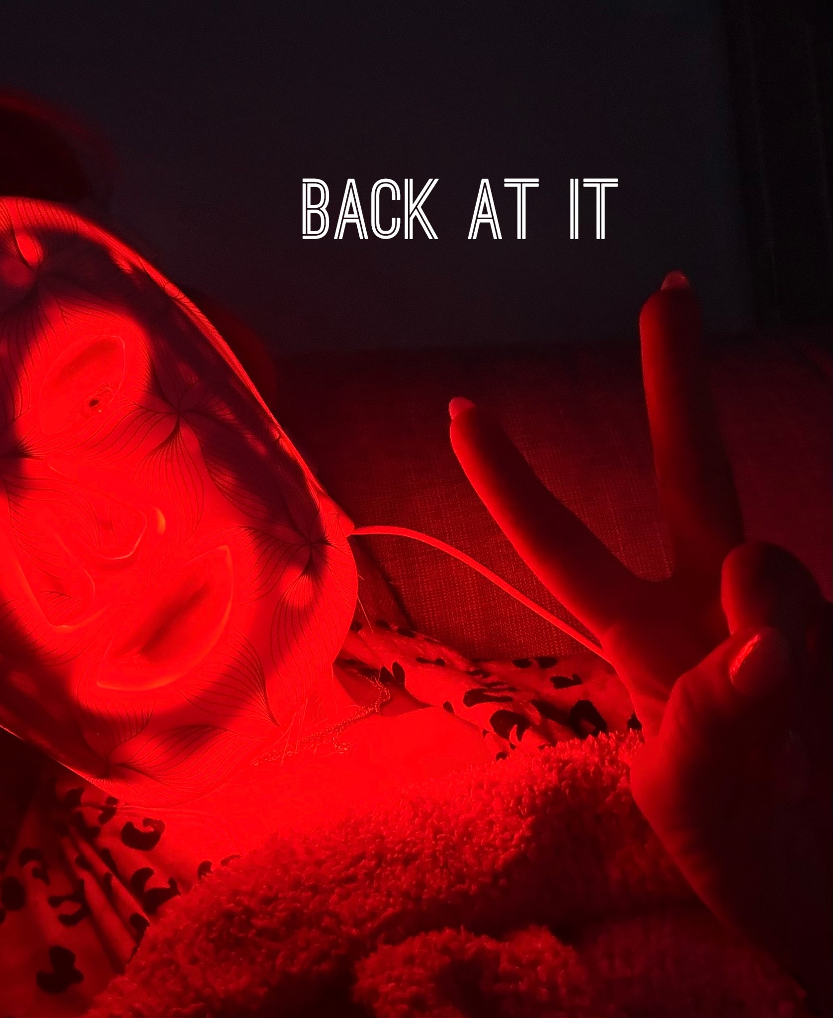 Self care 🧖🏼‍♀️ @Omnilux LED 

#LTKselfcare #LTKmorningroutine #LTKBeauty