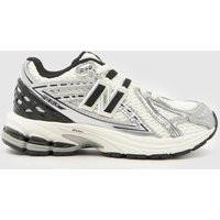 New Balance Black & Silver 1906 Junior Trainers, Size: 11 (EU 29) | Schuh