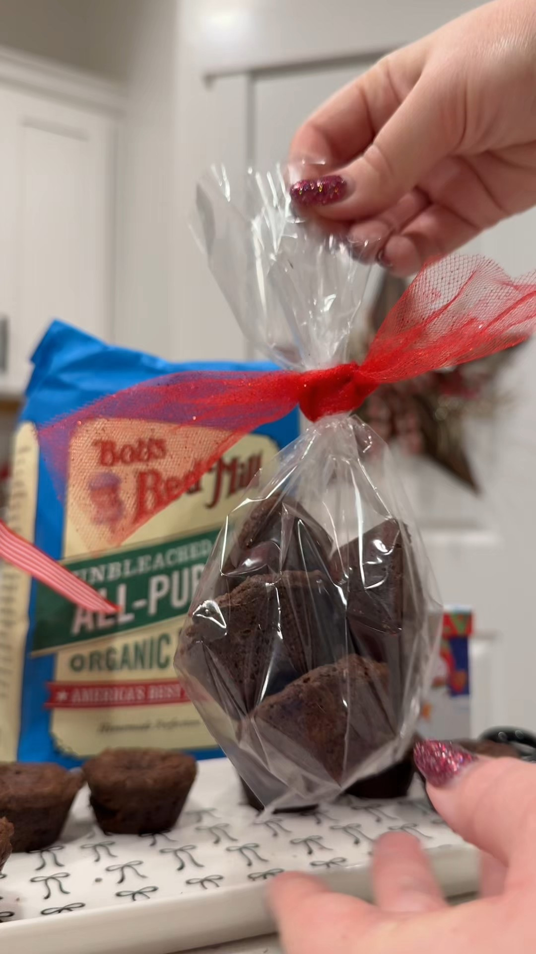 Love a good neighbor gift!

#LTKHome