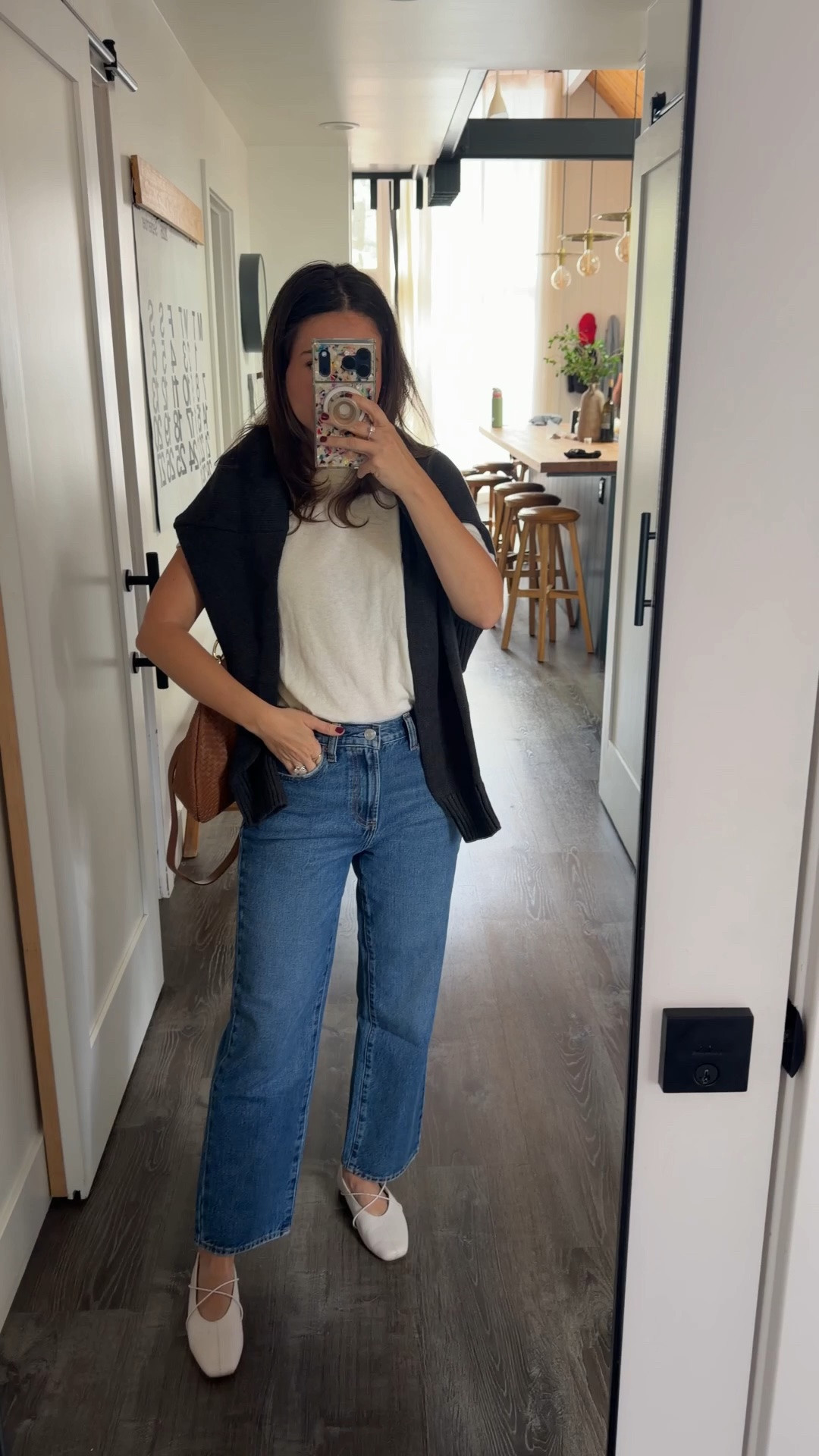 Head to toe in my favorite mix and match pieces the softest cashmere butter yellow tee in xsmall sweater small jeans 25 short @Quince

#LTKootd #LTKPetite