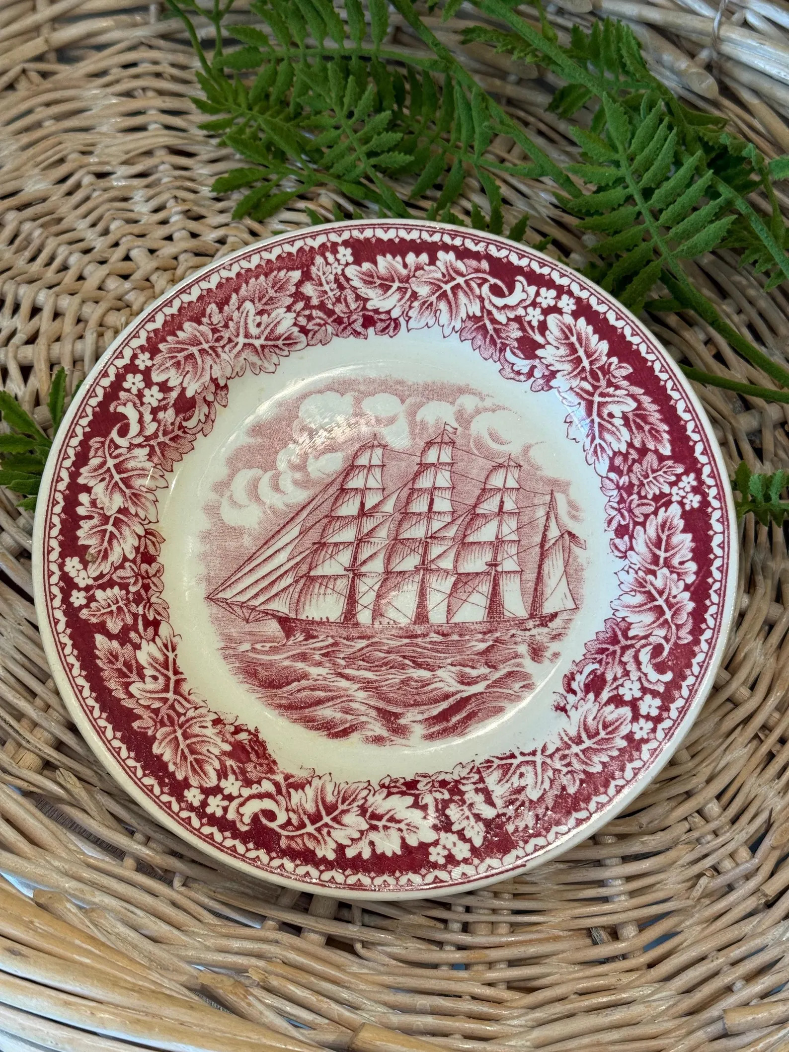Vintage Homer Laughlin Currier & Ives Clipper Red Transferware Plate | Etsy (Global)