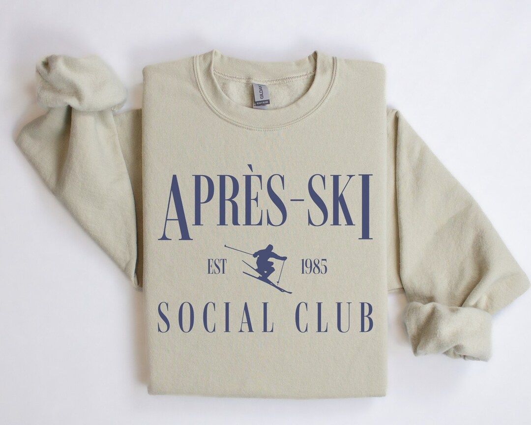 Après-Ski Social Club Crewneck Pullover Sweatshirt | Bachelor, Bachelorette Outfit | Skiing Skie... | Etsy (US)