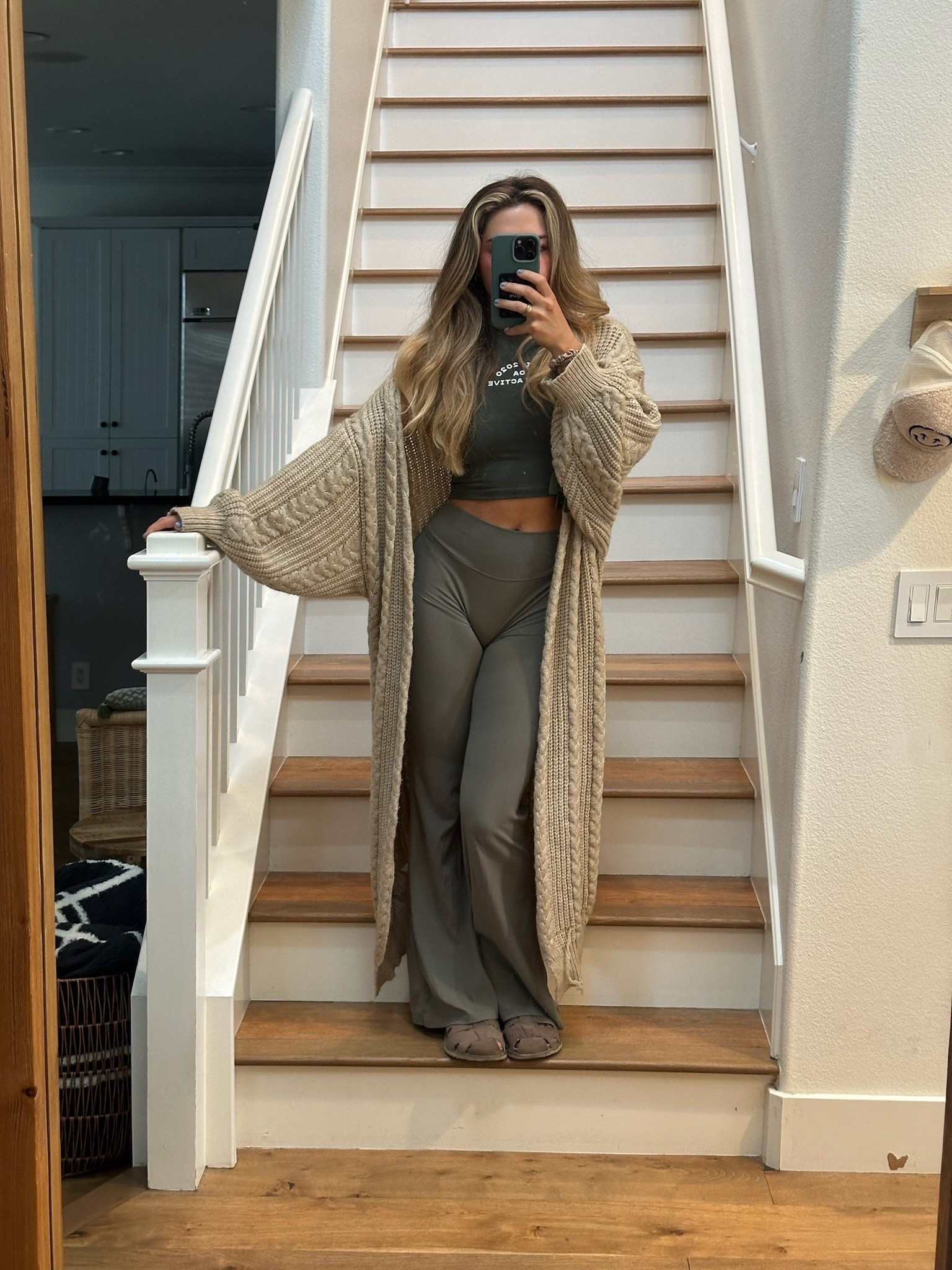 OOTD ☁️🤎

#LTKSeasonal #LTKStyleTip