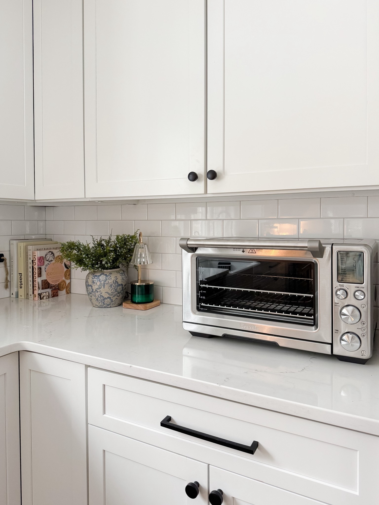 Kitchen Favorites Breville air fryer toaster oven 

Amazon coastal kitchen  coastal kitchen faves  home decor  trending home decor  sherricalnanhome 

#LTKHome