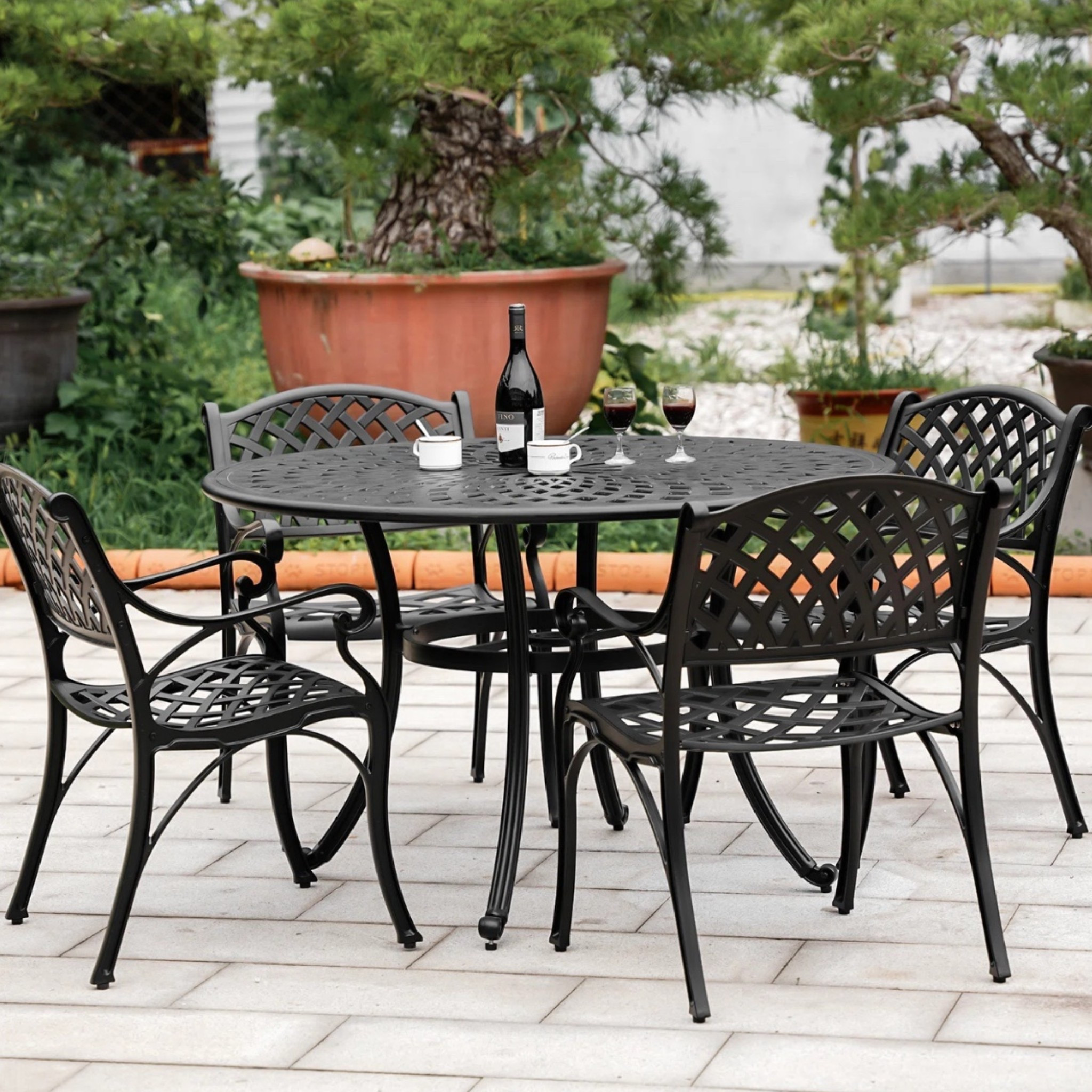 Patio season! Love this black iron patio set! 

#LTKHome
