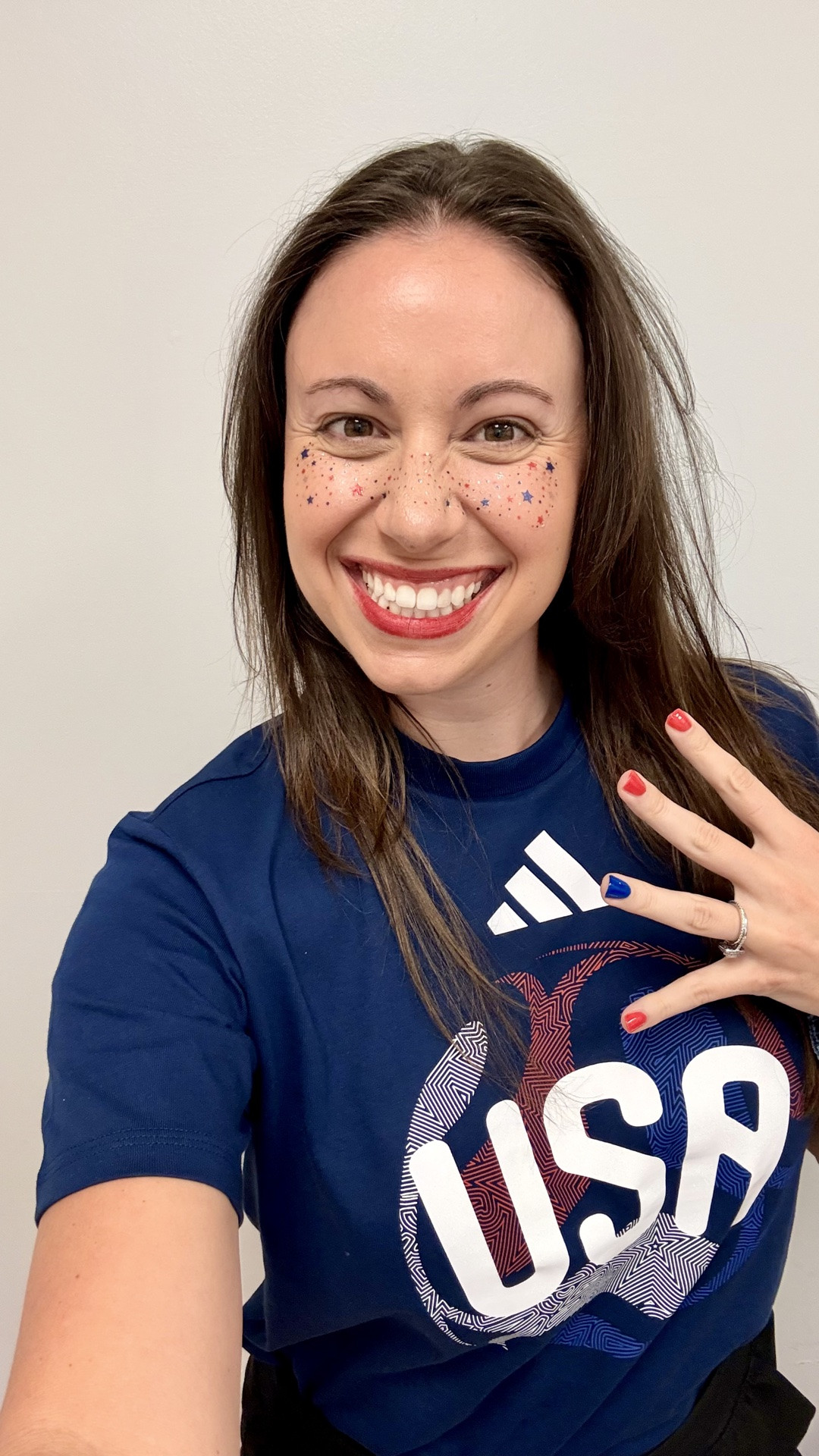 TEAM USA all the way with Dazzle Dry! 

The only nail polish that stays on my nails and doesn’t chip even with scrubbing into surgery, using hand sanitizer between patients, and completing day to day tasks! 

Grab your set of summer colors before they sell out! You can get full size or minis-perfect for travel and testing colors!

#dazzledry #teamusa #worldcup2026 #ad #homemanicure

#LTKBeauty #LTKSeasonal #LTKootd