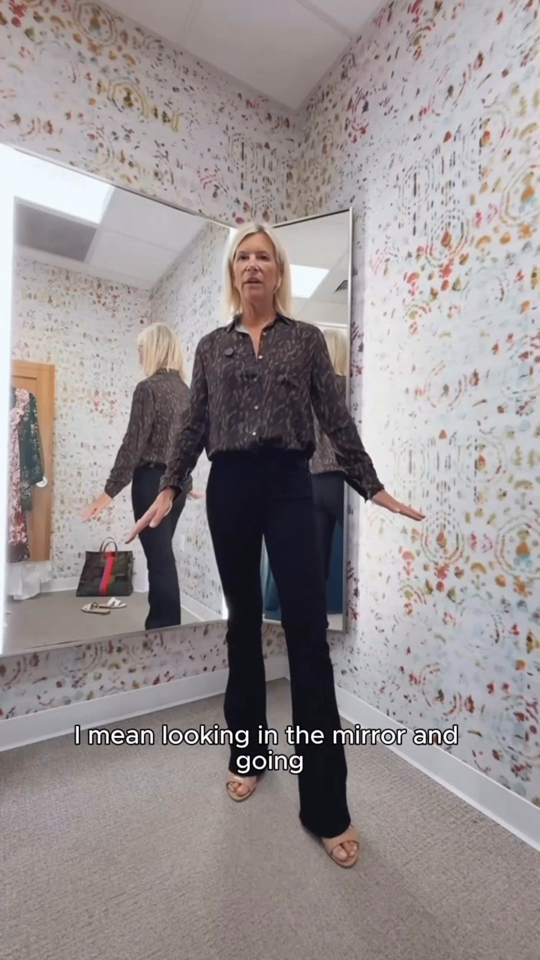This is such a great outfit for fall! These are some of the most flattering black jeans I’ve tried in a long time. They have a slim fit through the leg with a subtle bootcut that gives you the look of a skinny jean while creating the perfect silhouette. Pair them with a cozy sweater or blouse, and you’ll wear this outfit on repeat all season.

👩‍💻 LTK PRO TIPS
❤️ Heart = Support my posts ;-)
🔖 Save = Get sale & restock alerts for the things you love!
📋 Lists = Keep favorites organized (List ideas: Fall Wardrobe, Denim, Everyday Outfits!)
📲 Share = Send lists and products to a friend (or your daughters like me).
💬 Comment = Ask me anything, and I’ll answer. ;-)

#LTKootd #LTKOver40 #LTKSeasonal