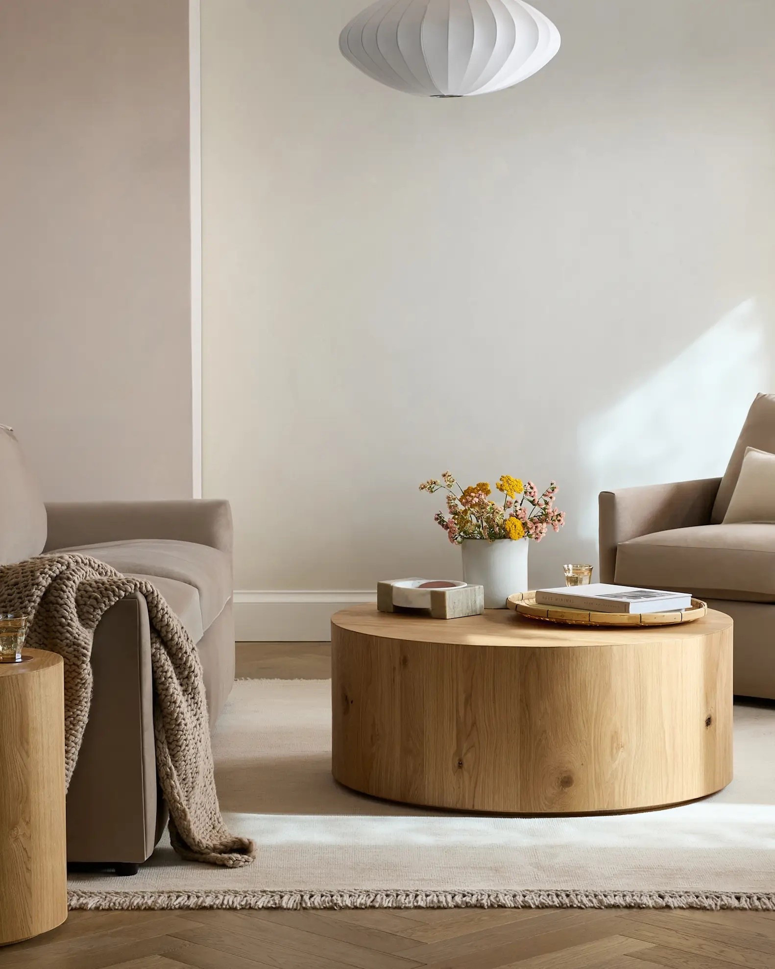 🚨49% Off! Oak Drum Coffee Table

Furniture sale






Living Room, spring refresh, summer, vacation, gift ideas for Mom, gifts for her, office, den, wedding gift, anniversary gift 



#LTKMothersDay #LTKHome #LTKSaleAlert