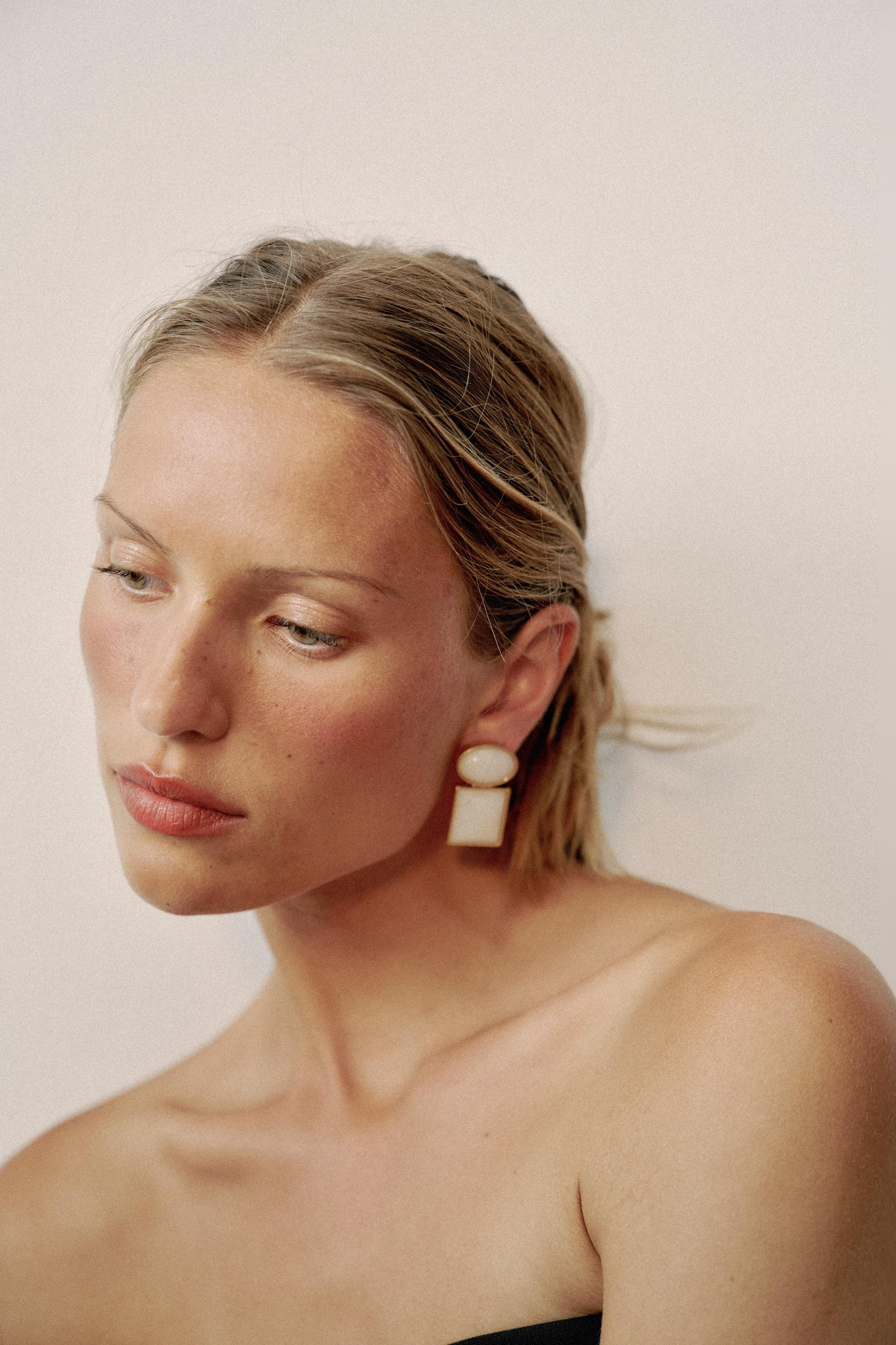 GEOMETRIC RESIN EARRINGS | Zara UK