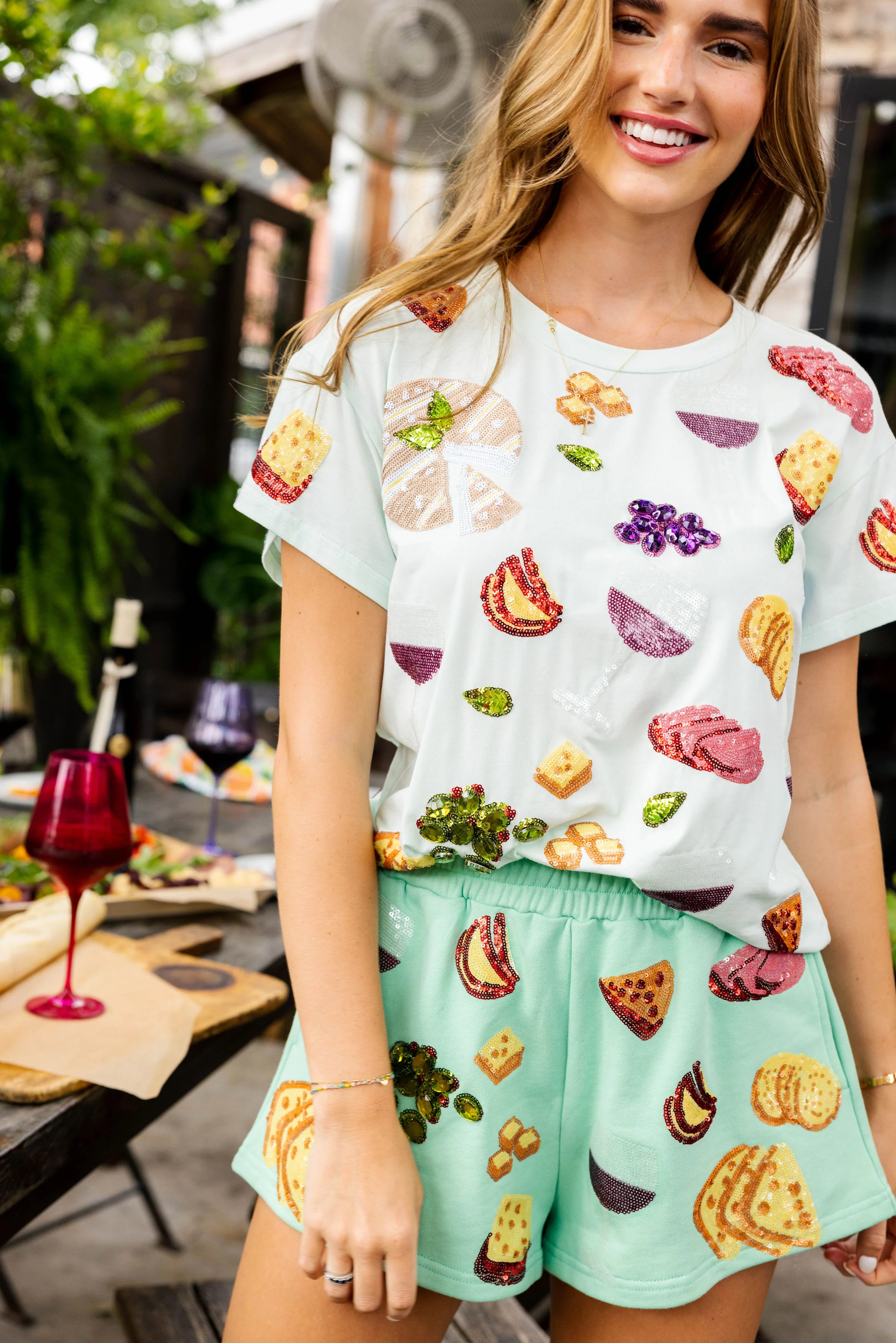 Mint Wine & Charcuterie Tee | Queen of Sparkles