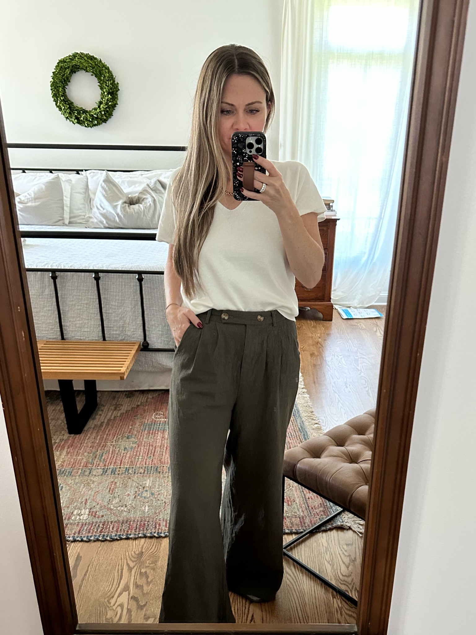 Classic women’s fashion, amazon fashion, amazon finds, linen pants, fall fashion, teacher fashion, work clothes

#LTKstyletip #LTKfindsunder50 #LTKSeasonal