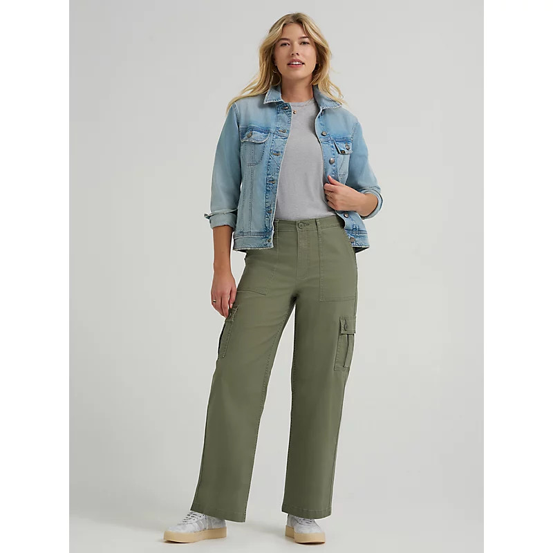 Womens Loose Straight Cargo Pants | Lee Jeans