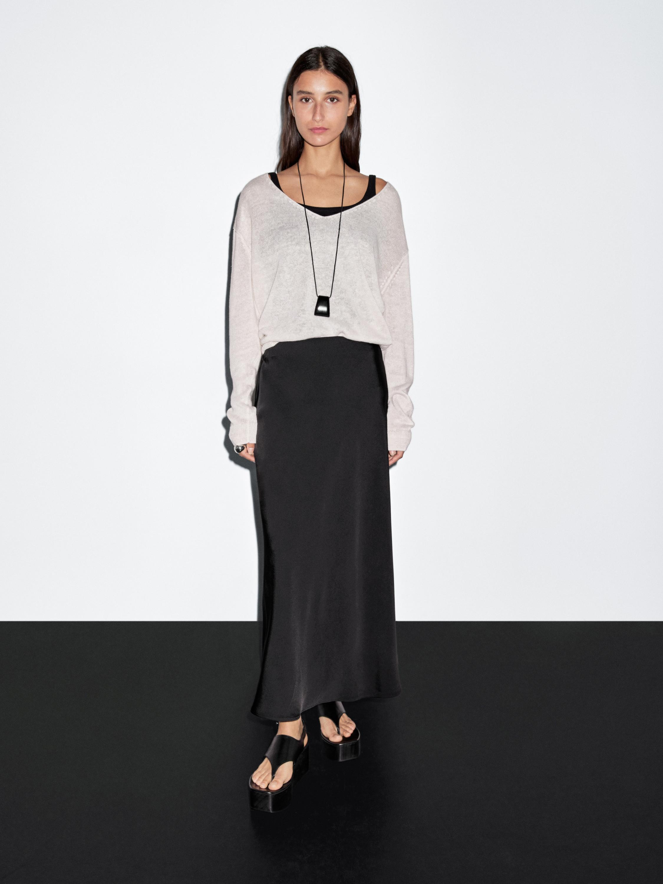 Flowing satin midi skirt | Massimo Dutti UK