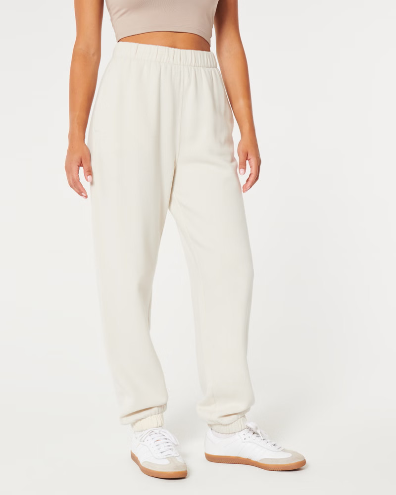 Feel Good Adjustable Rise Fleece Dad Joggers | Hollister (US)