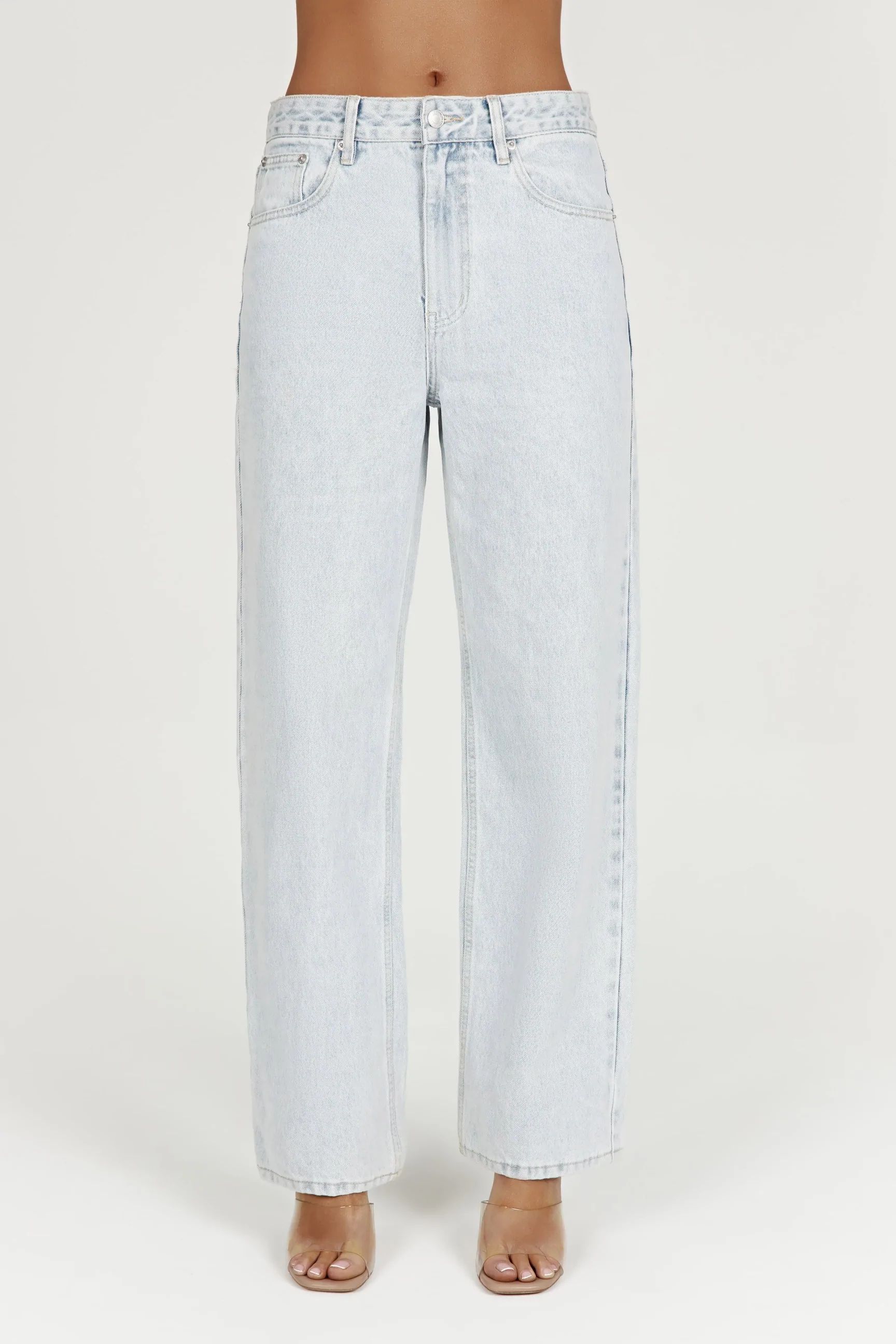 Rumi Slouchy Low Rise Jean - Light Blue | MESHKI US