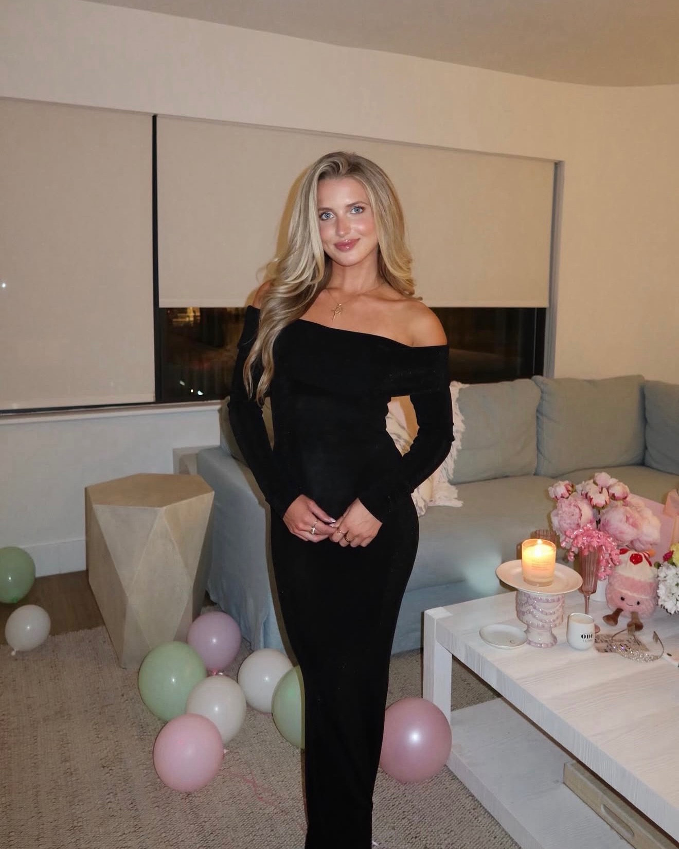 Black dress from Edikted 🫶🏻

#LTKStyleTip #LTKBeauty #LTKParties