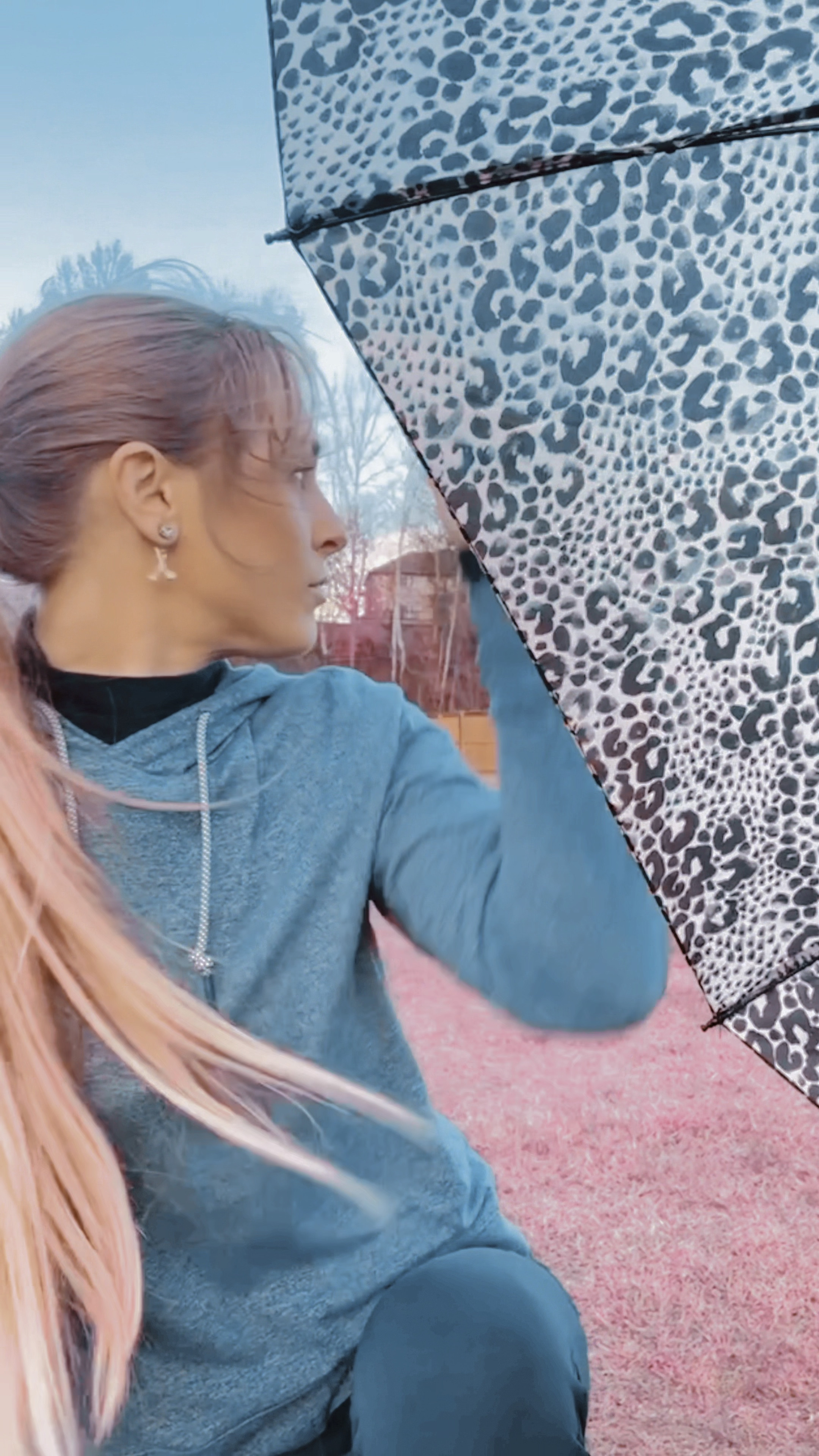 I think I like when it rains..☺️

🩷💎I’M IN LOVE with these golf club earring backs. Y’all know I love to accessorize on (and off) the golf course. ☺️ Thank you, @chrysmela 

Go-to Golf Hoodie: @rhoback 
FAVORITE!!! Leggings: @golftiniwear 
& Lil Shoesies: @gfore 👟

++ these @chrysmela earring backs can pair with any earrings, and they're *incredibly* secure and comfy. The backs have this innovative mechanism that locks them in place. I'm never losing an earring again. 🤌🏼🌟 #LTKgolf

#LTKfitness #LTKstyletip #LTKVideo