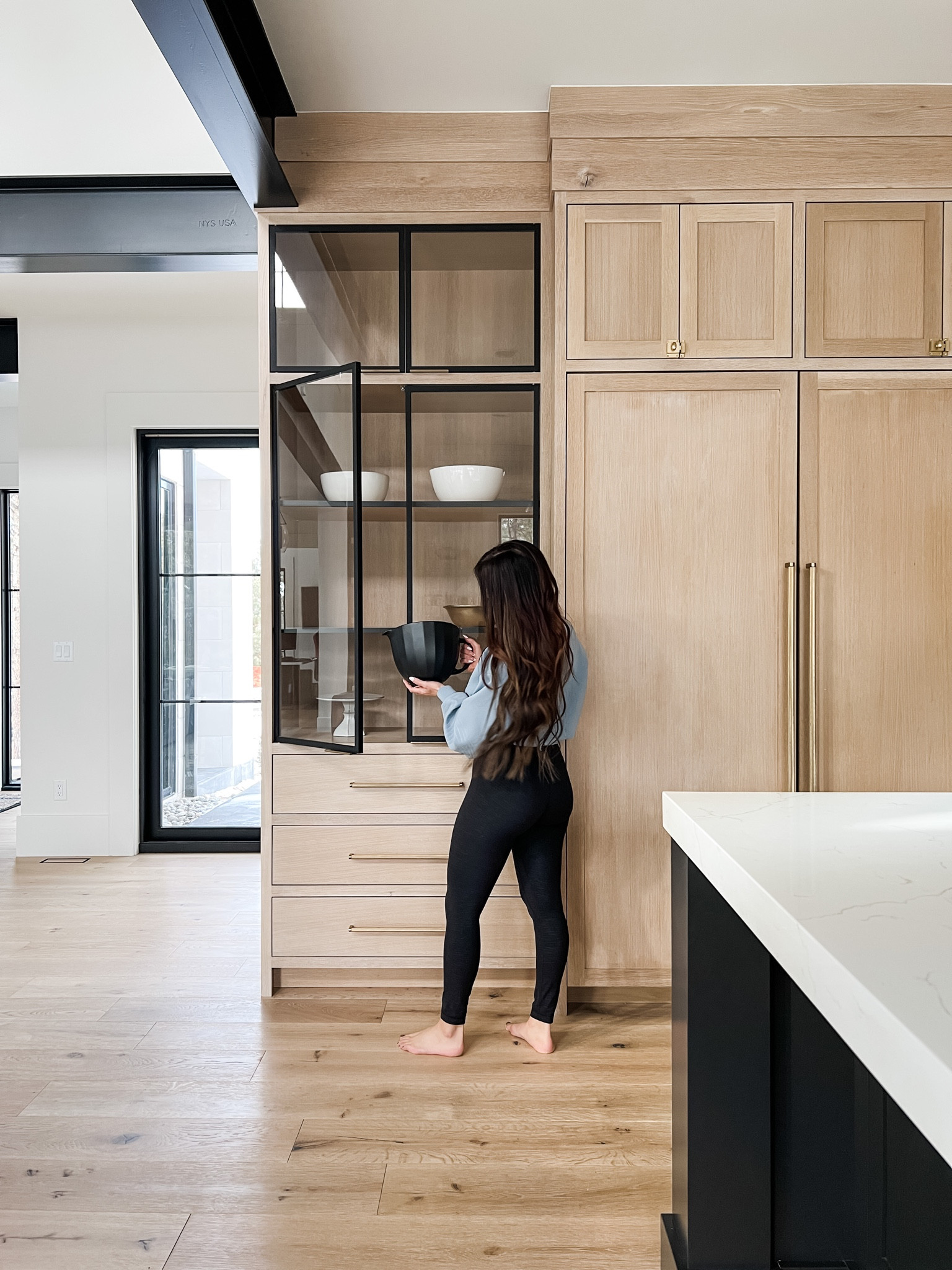 I am so sad because the sweatshirt I am wearing sold out years ago! But I am linking something I’ve had my eye on and want to add to my closet ASAP

#LTKhome #LTKstyletip #LTKfit