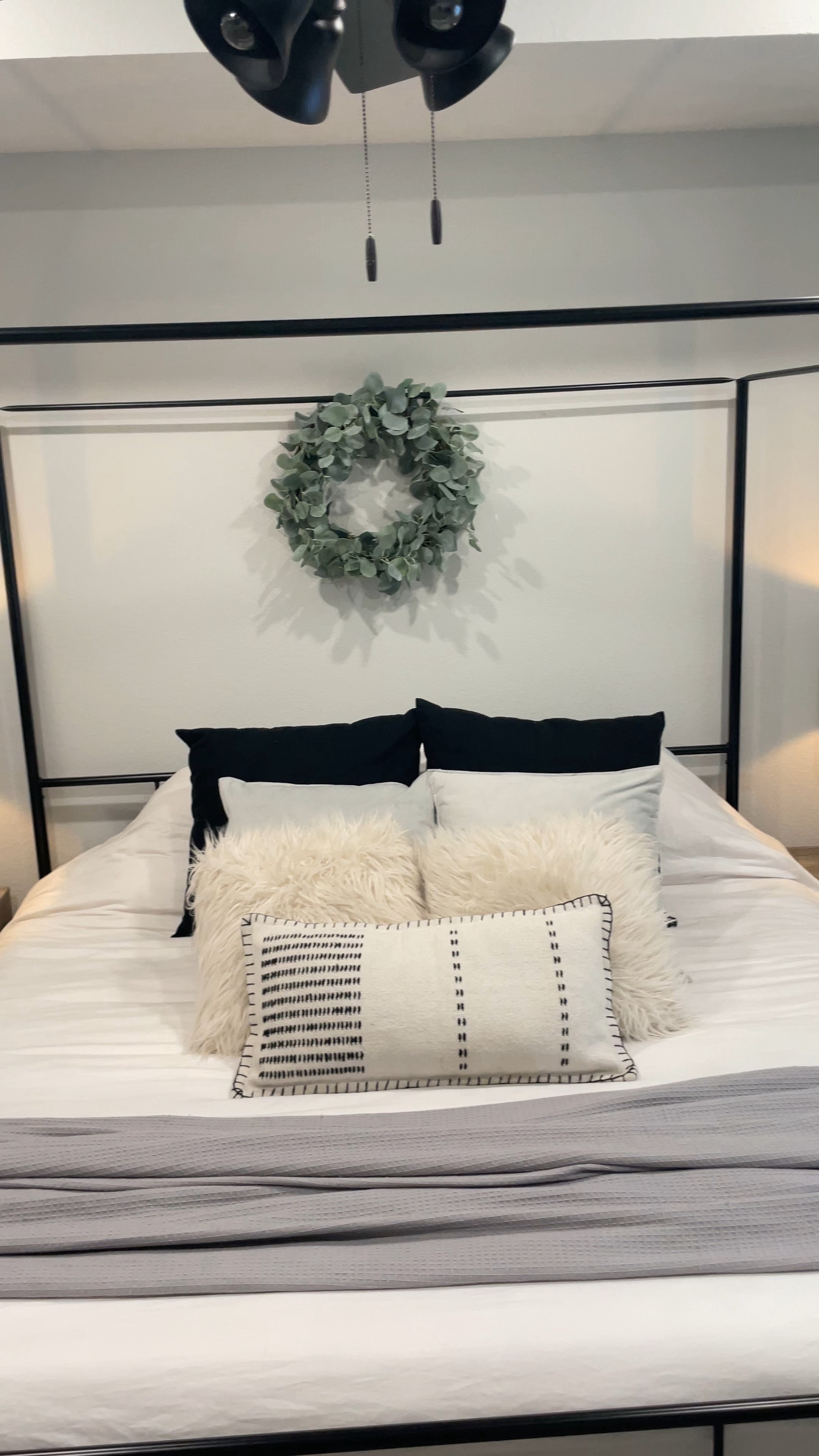 Bedroom room, bedding, Modern bedroom decor, neutral home, modern home, minimalist home, modern style, modern bedroom, bedroom inspiration, modern home, minimalist home decor, organic home, home styling ideas, bedroom

#bedroomdecor
#bedding
#bedroominspiration
#bedroominspo
#Modernhome
#NeutralHomeDecor
#Organicmodern
#Cleanhome
#Aesthetic 
#InteriorDesign 
#Modernorganic 
#Budgetfriendly 
#NeutralHome
#MinimalistHome
#Organichome
#ModernAesthetic
#neutraldecor

#LTKhome #LTKVideo #LTKSpringSale