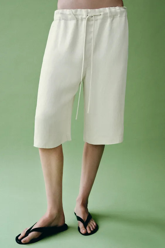 ZARA WOMAN COLLECTIONPants made of yarn containing 14% linen. Mid-rise with an adjustable elastic... | Zara Canada