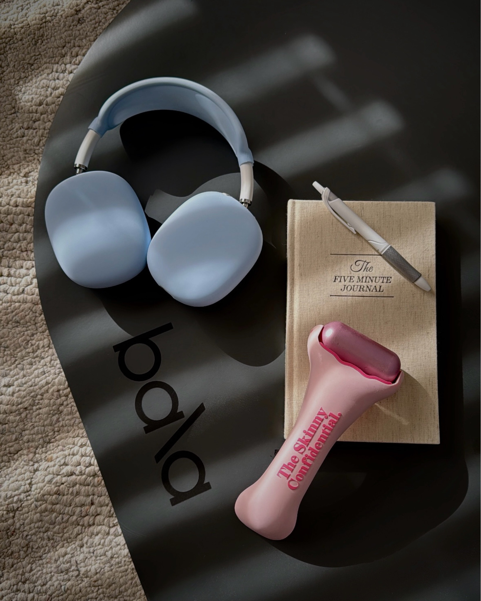 My go to essentials for a grounded and elevated morning routine ✨