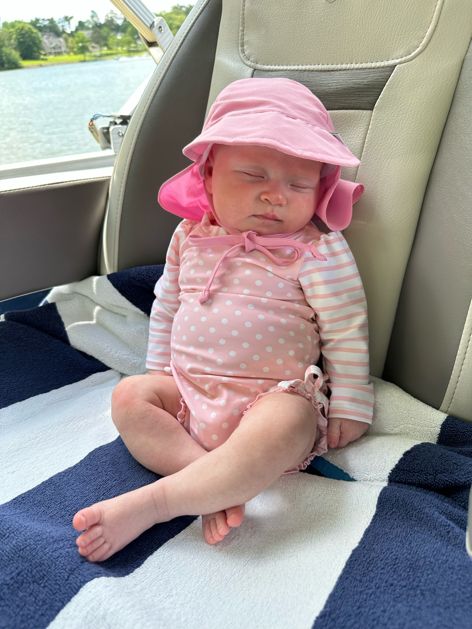 boat baby essentials

☀️🚤🌊🏖️👙🕶️

instagram @taylorleeroberts

#LTKbaby #LTKbump #LTKswim