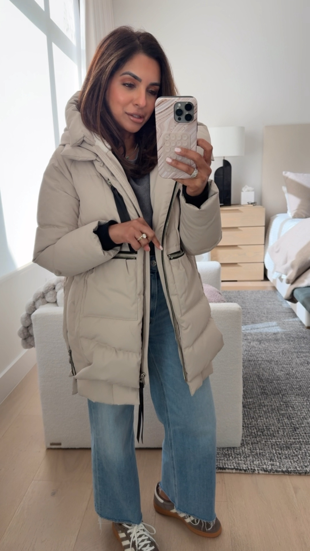 The famous Amazon coat & it's almost half off for Black Friday! This one is sooo warm, I'm wearing the xxs for size reference. I'd say if you're between sizes you can size down in this 

#LTKSaleAlert #LTKStyleTip #LTKCyberWeek