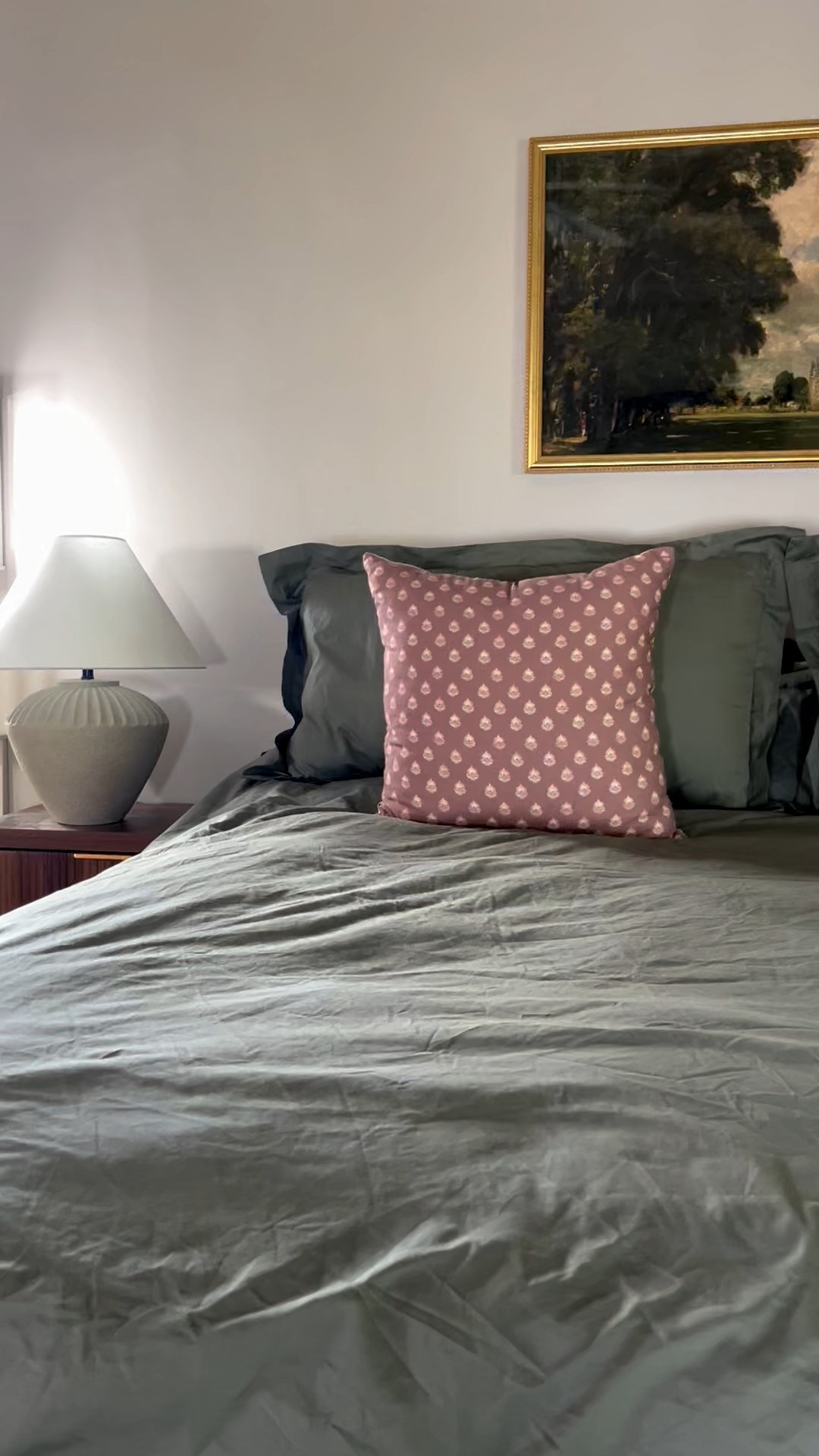 The coziest

#LTKSeasonal #LTKSaleAlert #LTKHome