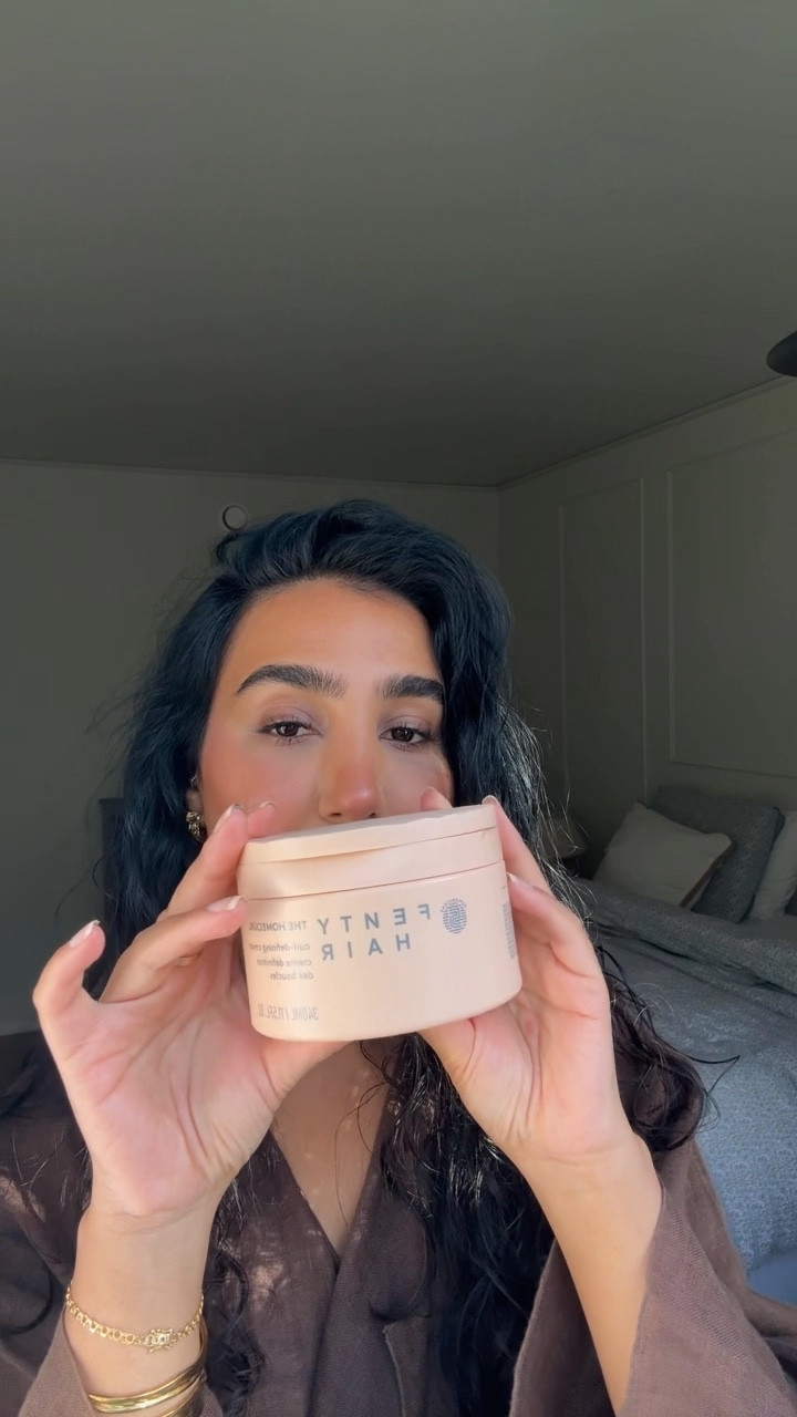 A curl dream! Makes my hair so bouncy. 

#LTKbeauty #LTKeurope #LTKsale