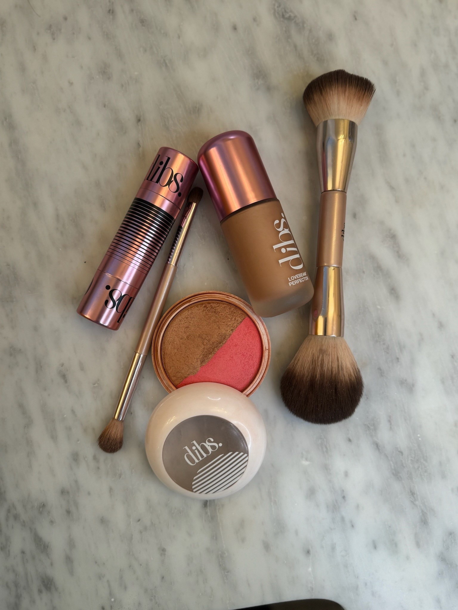 Natural makeup favorites🤌🏼✨💄 on sale for LTK Spring Sale!

dibs beauty, dibs makeup, makeup, makeup finds, blush, pressed powder, powder blush, natural makeup, makeup brush, cream bronzer, cream blush, event wear, event wear makeup, Lauren Mulloy

#LTKBeauty #LTKSpringSale #LTKSaleAlert