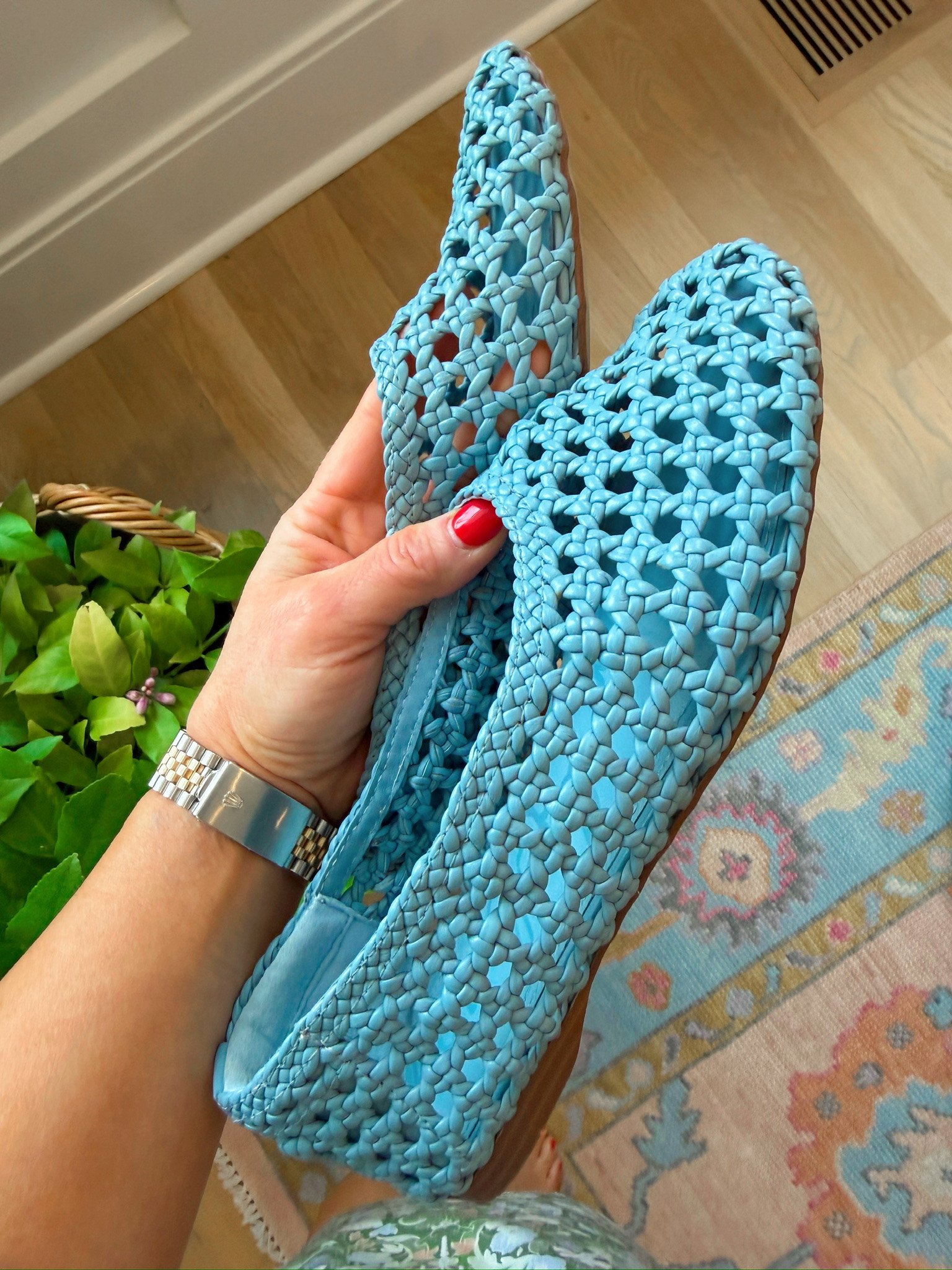Women’s shoes, flats, woven flats, spring style, spring fashion 

#LTKootd #LTKSeasonal