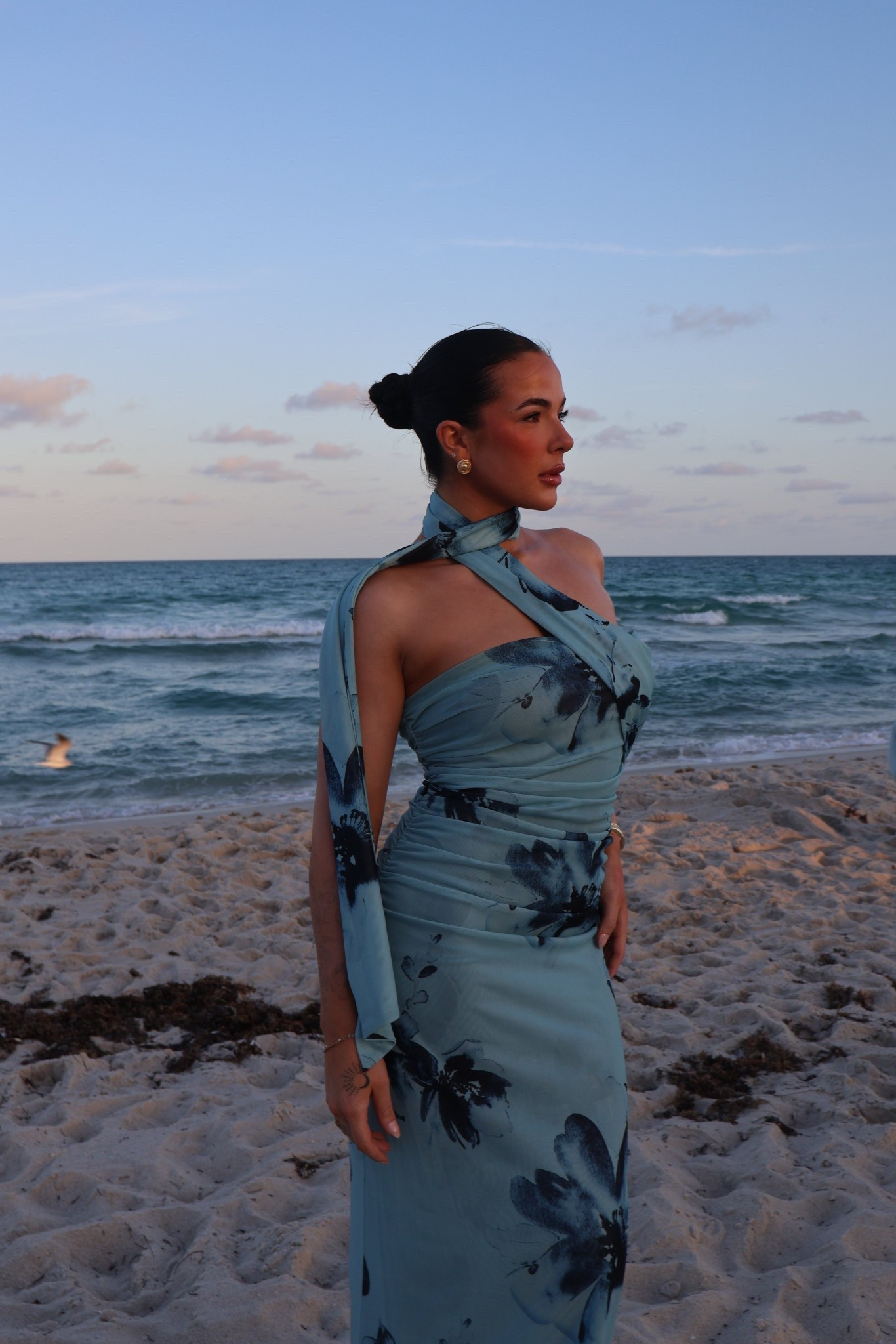 Sunset dress🩵☀️

#LTKBeauty #LTKTravel #LTKSeasonal