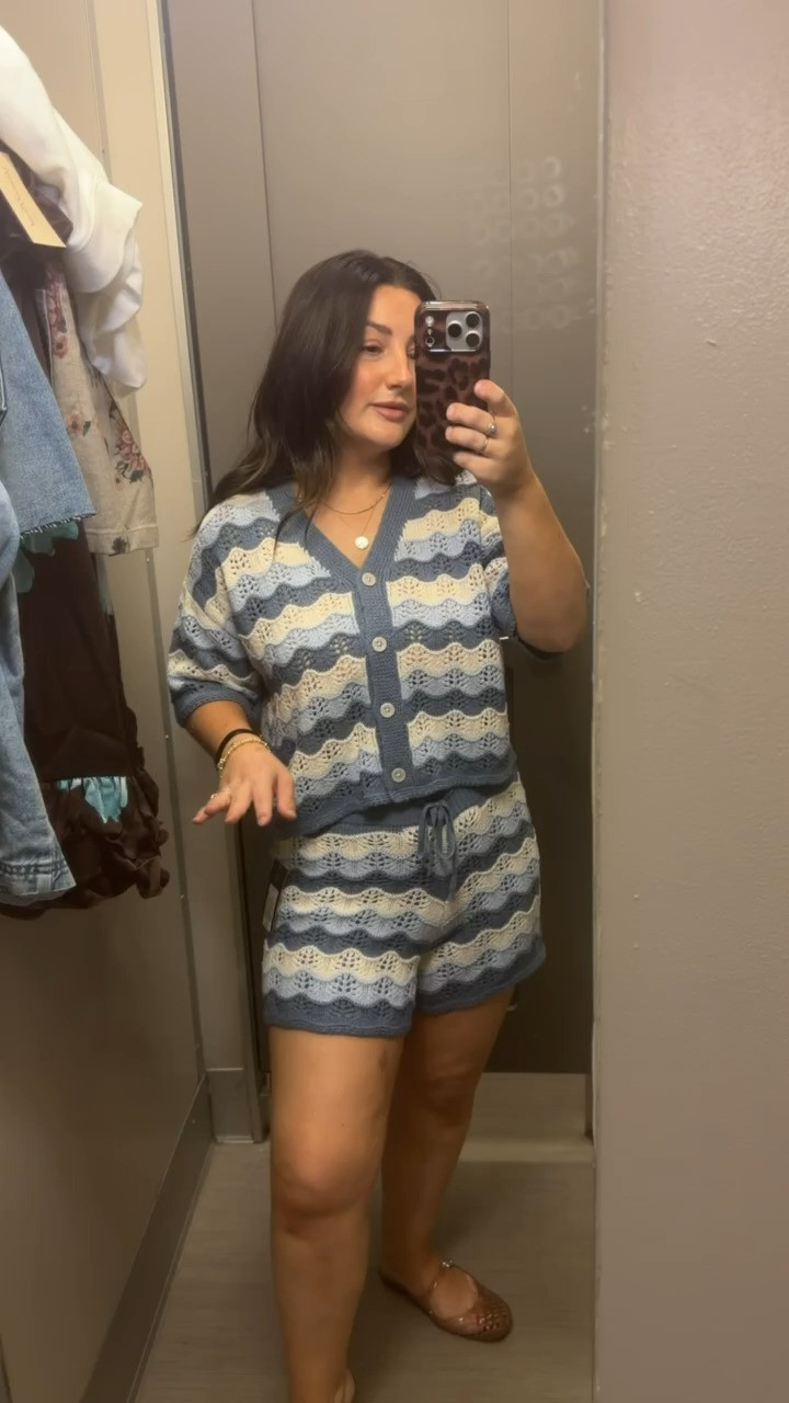 New at Target!
Top size xs
Shorts size small

5’0” 140lbs

#LTKootd #LTKPetite #LTKTravel