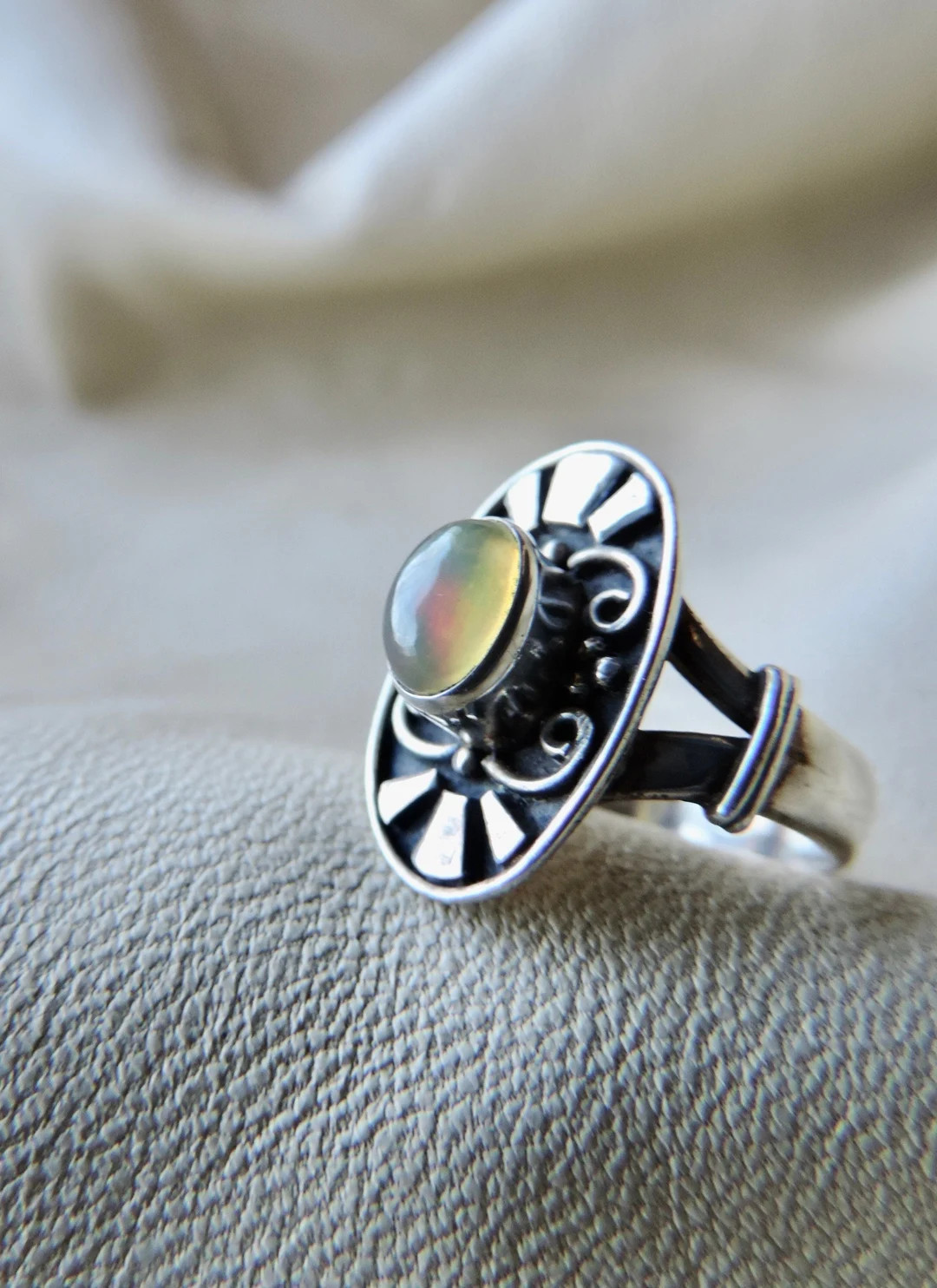 Vintage Ring Sterling Silver Opal Stone Ring Vintage 925 Opal - Etsy | Etsy (US)
