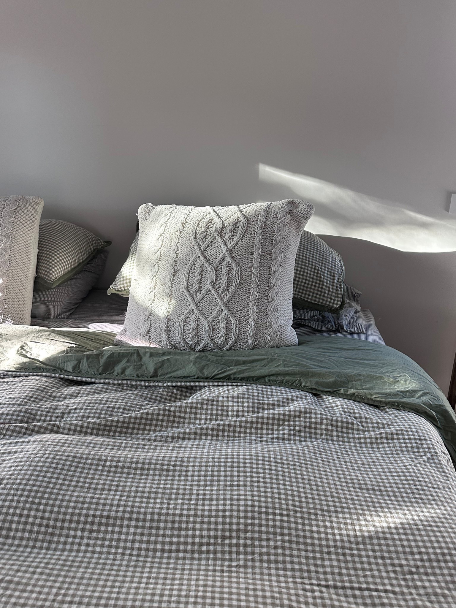 New summer bedding - I’m obsessed!! The green gingham is everything 

#LTKSummerEdit #LTKFindsUnder100 #LTKSeasonal