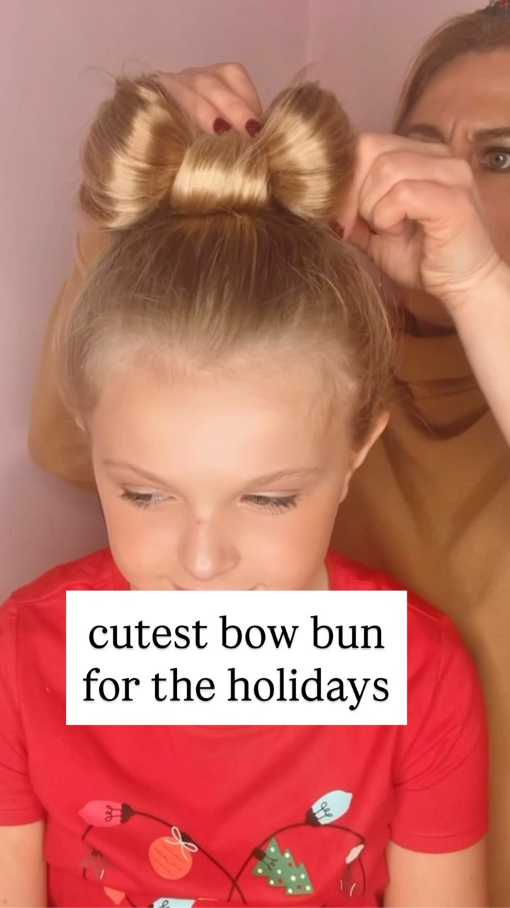 CUTE BOW BUN FOR THE HOLIDAYS 🩷 I’m loving this pretty hairstyle for the holiday season! So cute! I’m sharing all the hair products I love to use, too! 🥰


#LTKHoliday