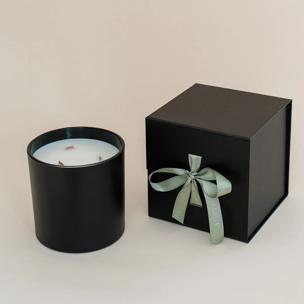 The Timeless Statement Candle | Applewood Candle Co.