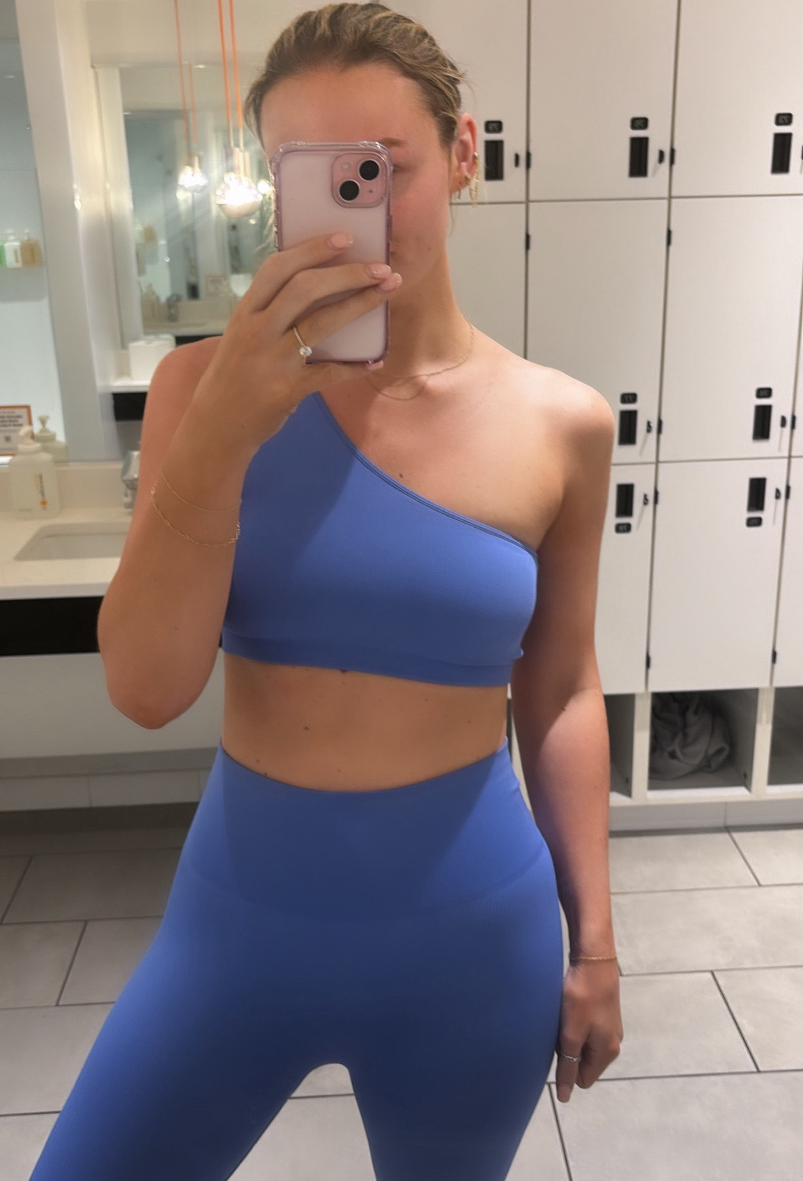 Love this set! Sculpt approved! Amazon find under $20

#LTKActive #LTKfitness #LTKstyletip