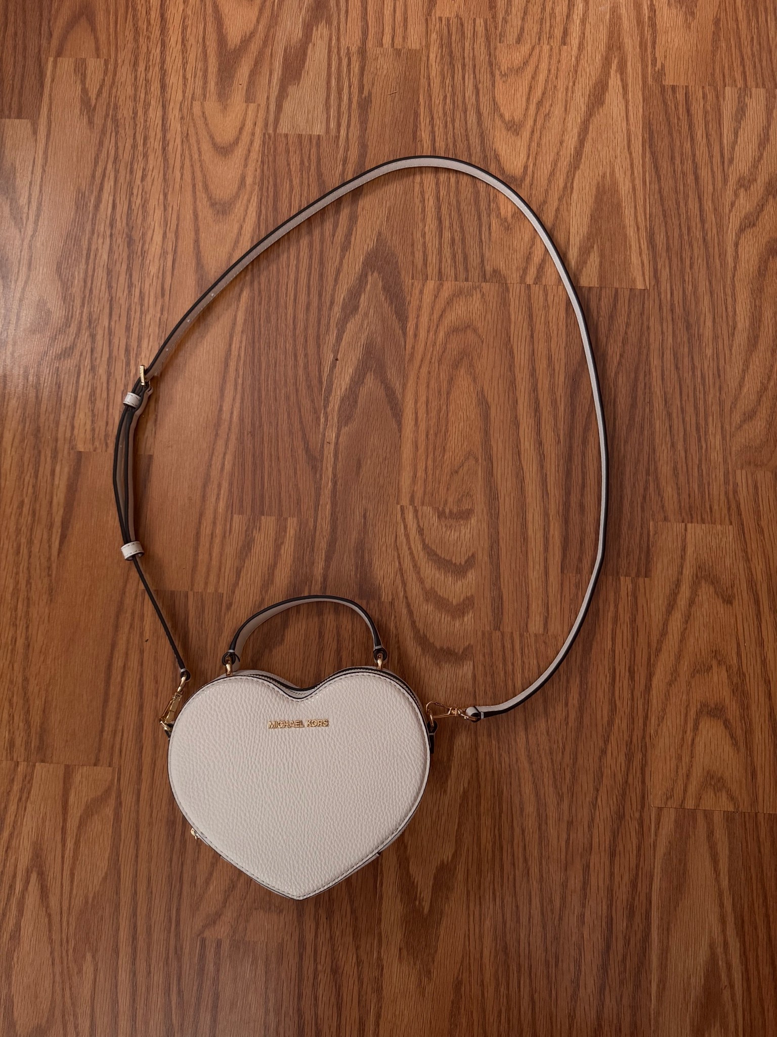 Perfect valentine’s day gift!! and it’s 50% off💕🌹💐

#LTKootd #LTKSaleAlert #LTKValentine