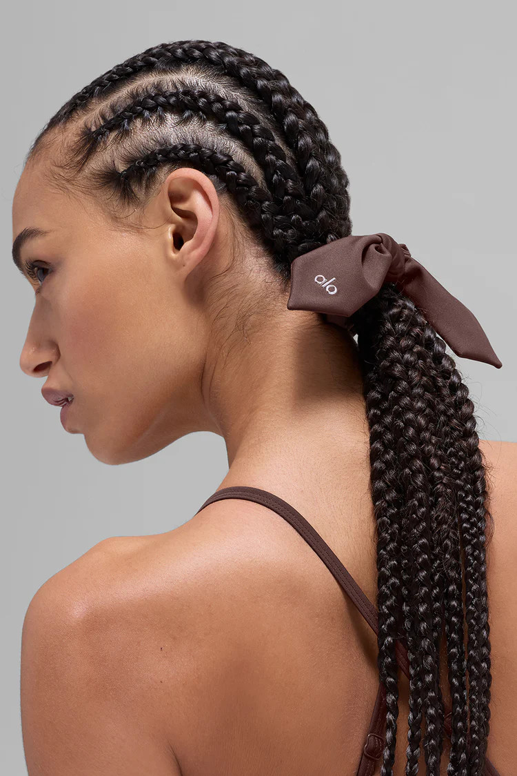 Airlift Rhythm Scrunchie - Brownstone | Alo Yoga (US)