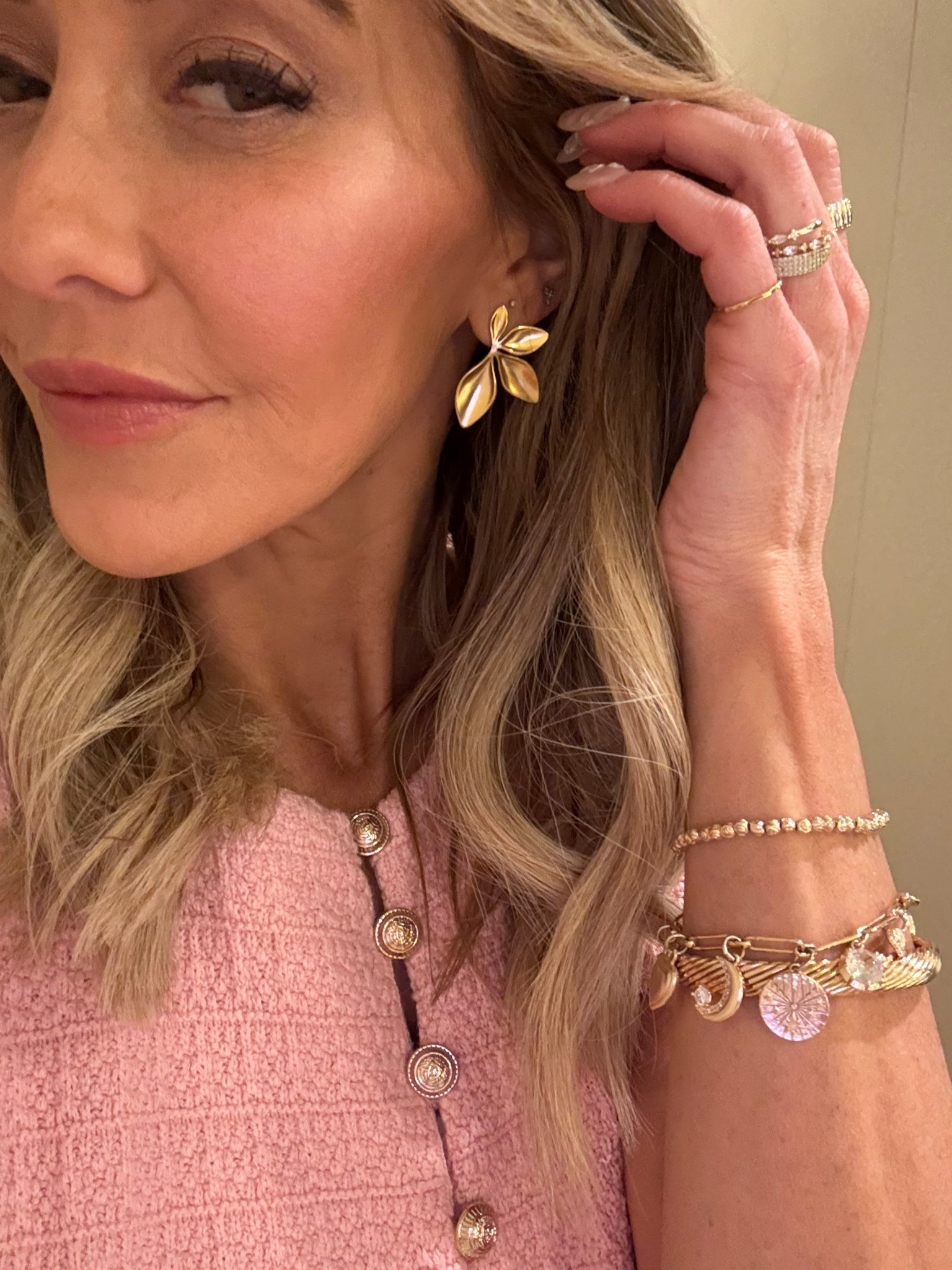 Accessories details 🌸✨

#LTKSummerEdit #LTKFindsUnder50 #LTKStyleTip