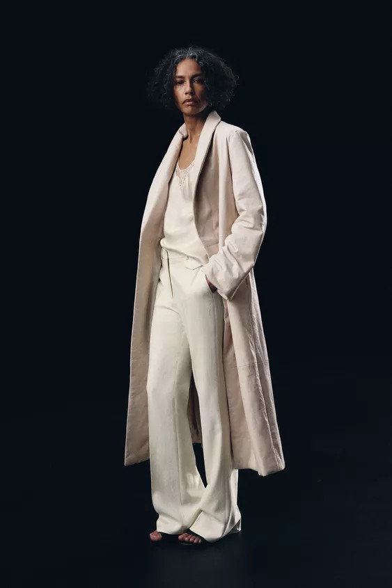 ZW COLLECTION LOW-RISE FLARE PANTS | Zara US