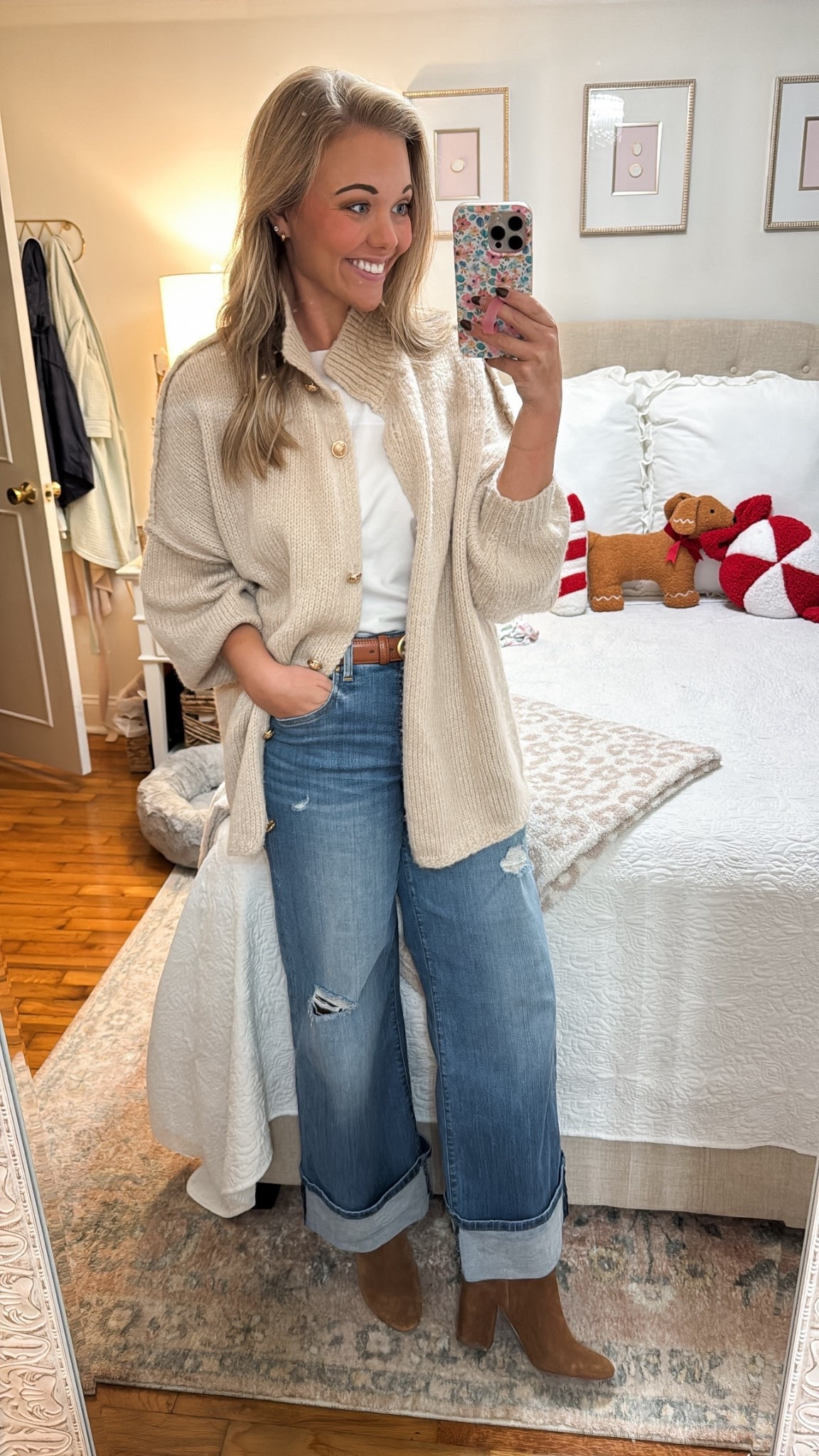 Amazon oversized sweater - comes in multiple colors. I wear it all the time! Can dress it up or down
I’m wearing a small
Jean - size 4 but I could use a 2, they stretch!
I’m 5’3, size 4-6, 135 lbs

#amazon #amazonfinds #blackfriday

#LTKCyberWeek #LTKootd #LTKHoliday