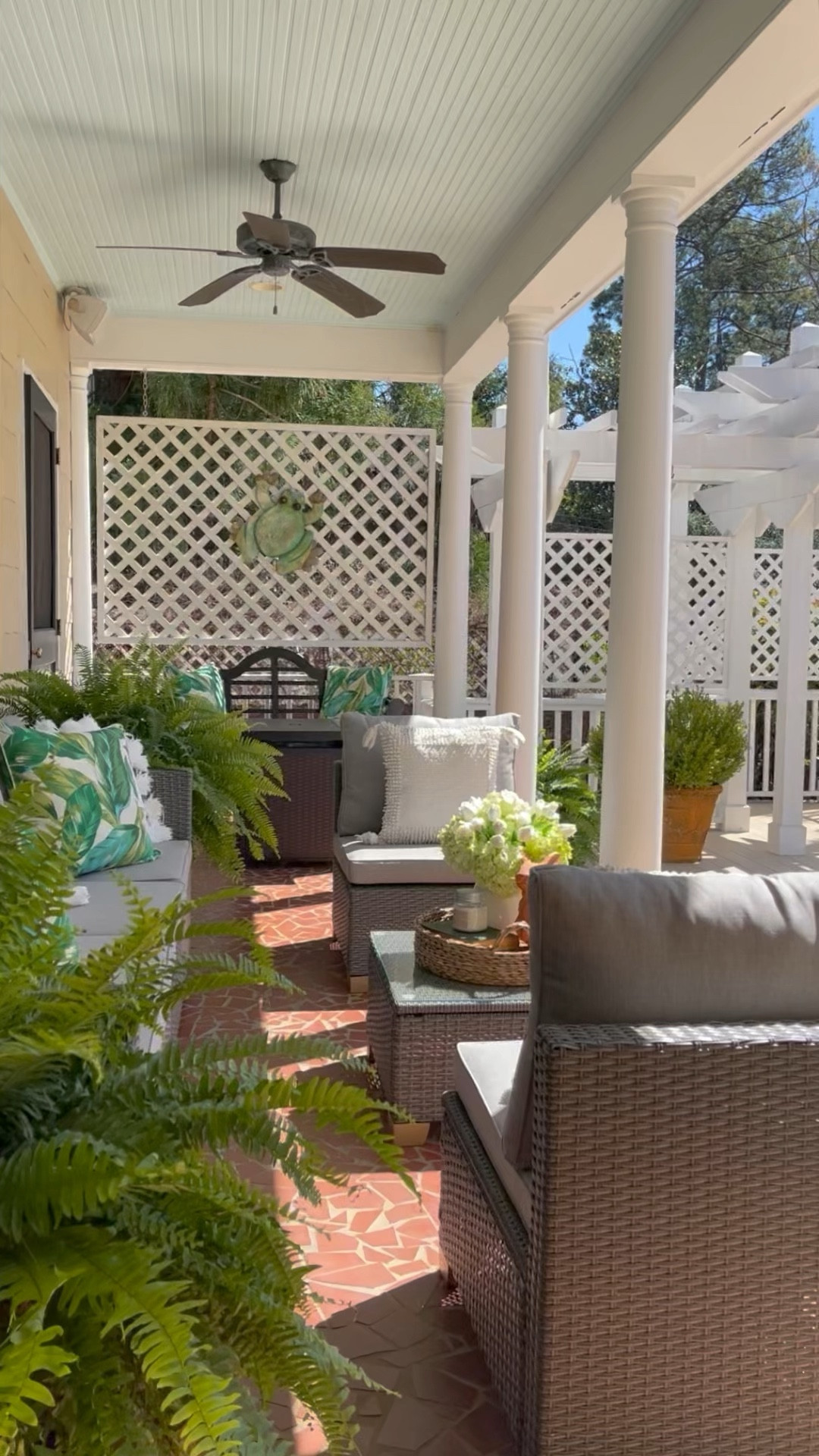 Check out my porch refresh!☀️🌿

#LTKSeasonal #LTKhome #LTKFind