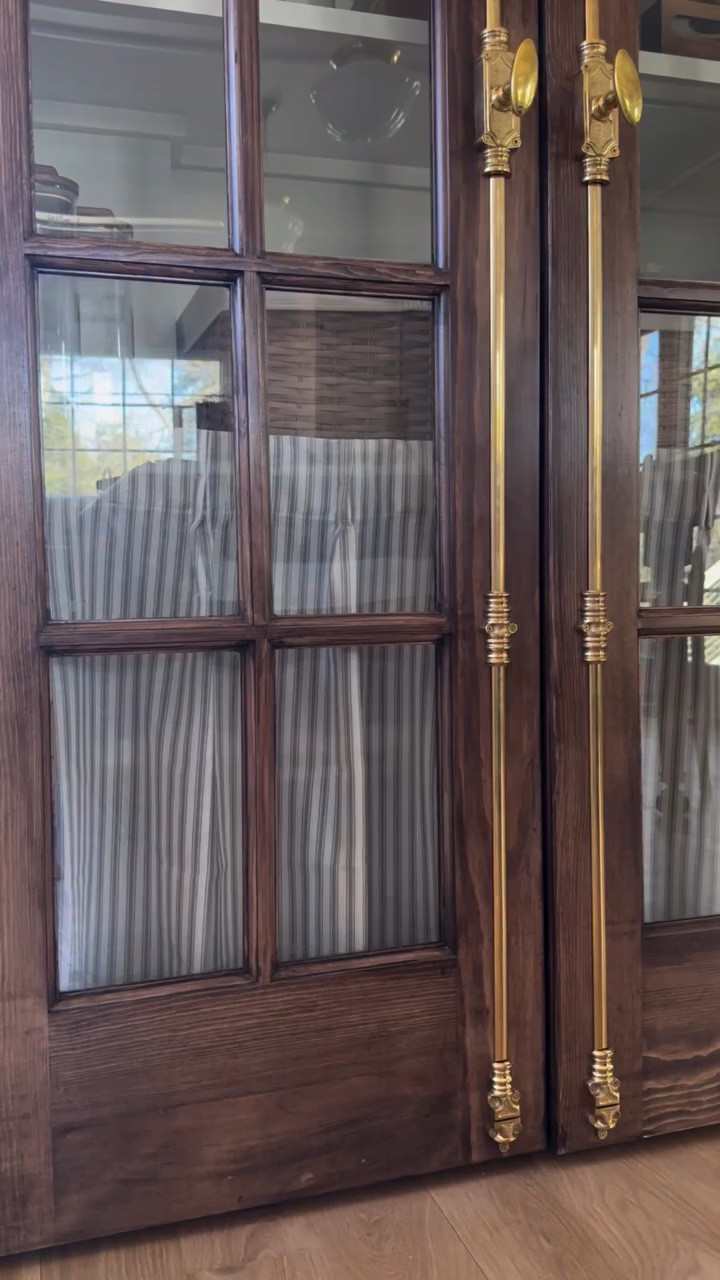 We added a layer of texture and function to our pantry with these two @amazon finds! Not only is our backstock hidden, but it adds a layer of softness that completes the look. All under $50! Comment SHOP for the links 🤍

#traditionalhome #pantryorganization #pantrymakeover #amazonhomefinds #kitchendecor