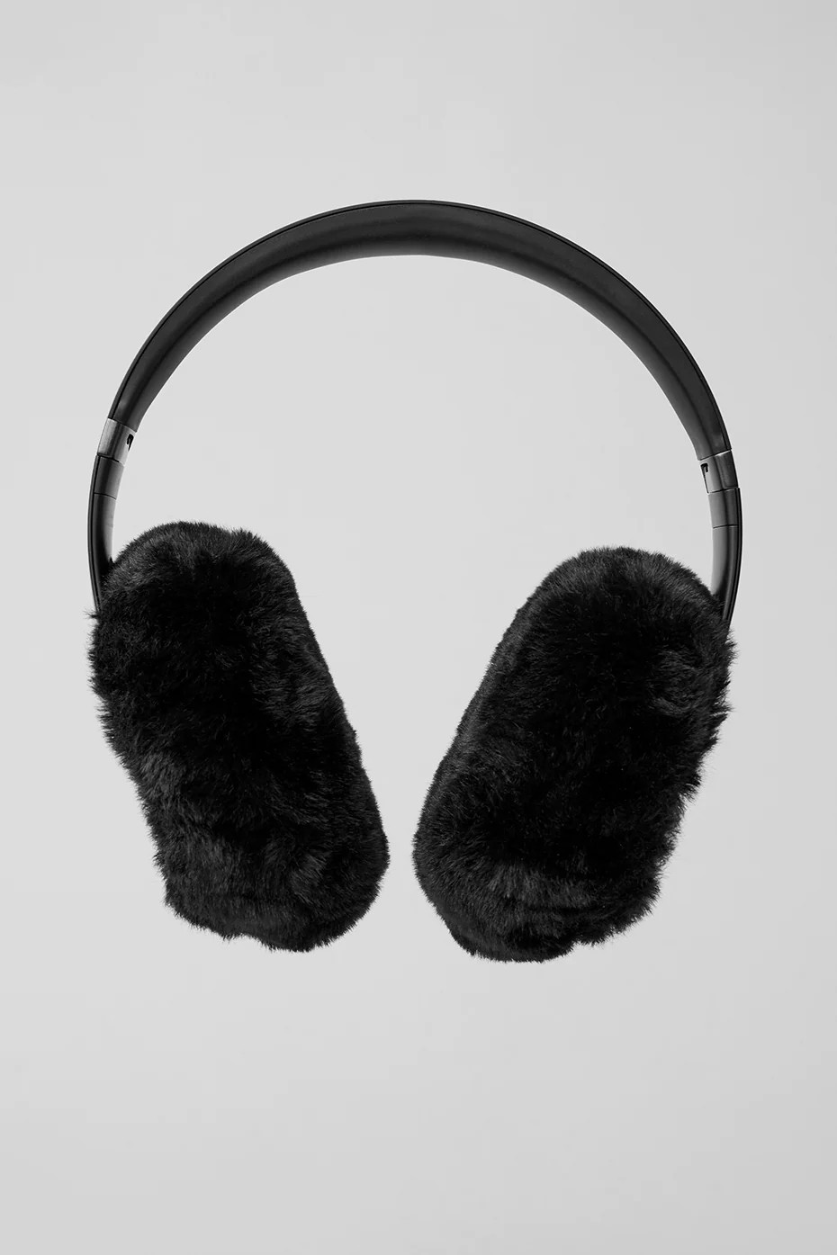 Alo YogaÂ® | Beats Studio Pro Headphones in Black | Alo Yoga