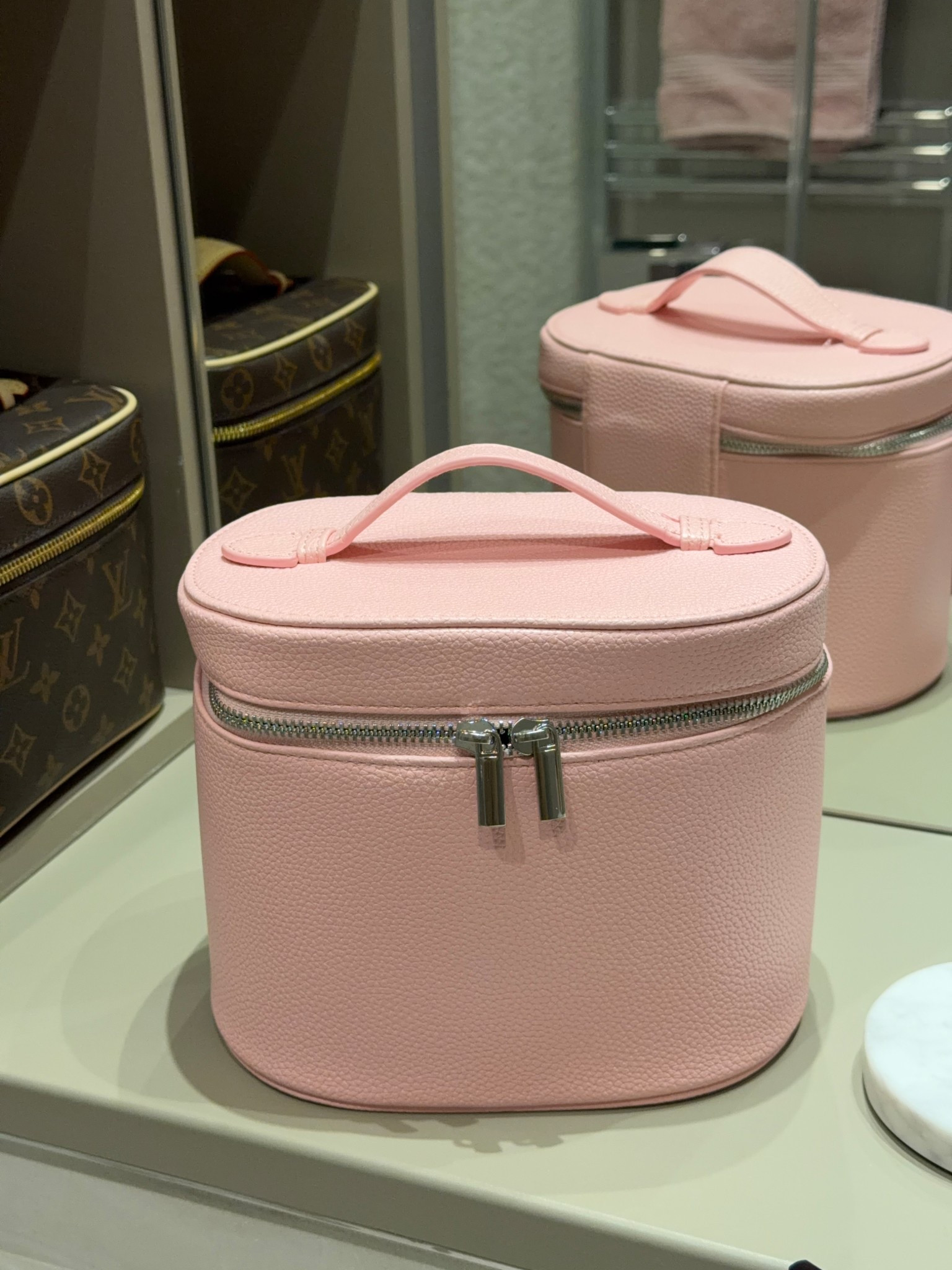 cutest makeup bag!!

#LTKbeauty