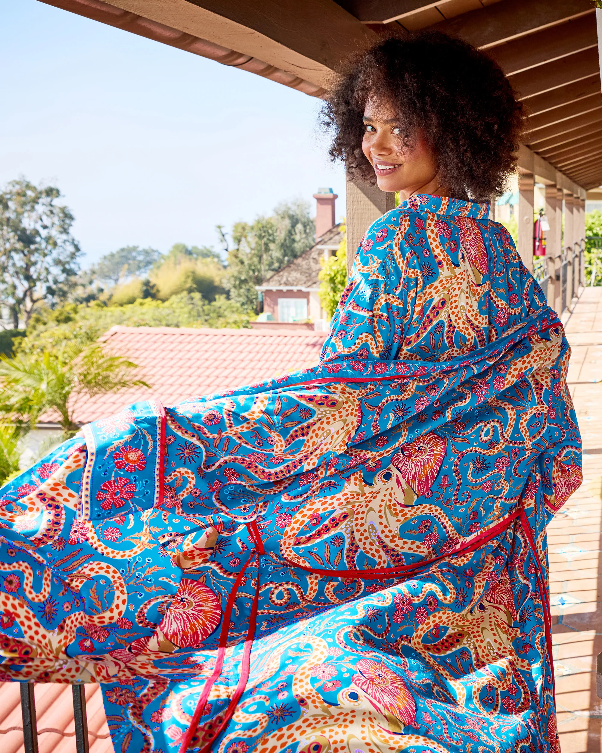 Octopus Isle - Eco Satin Robe - Ocean Eyes | Printfresh